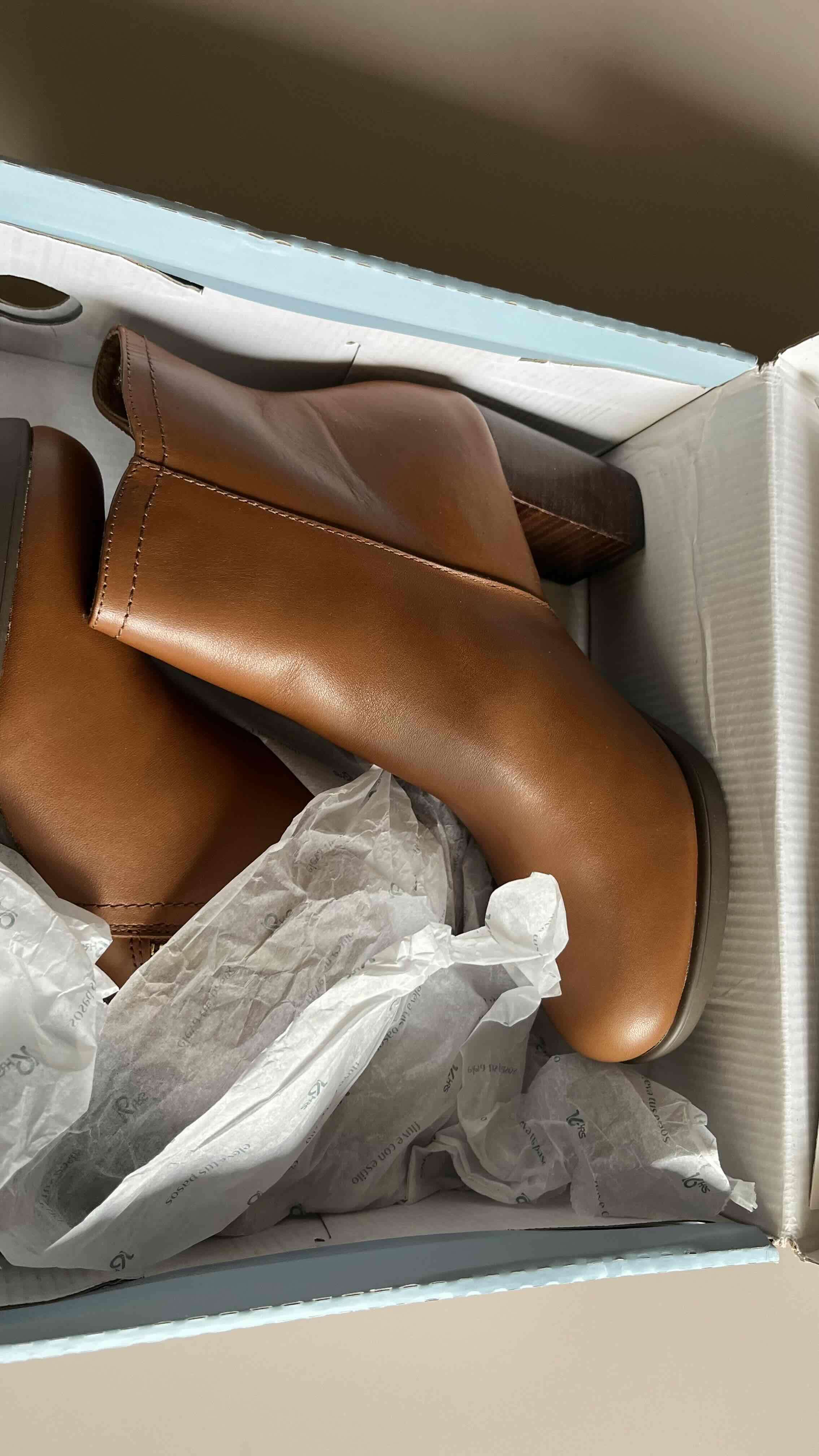 Botines marrones de cuero con tacón - miniatura 4