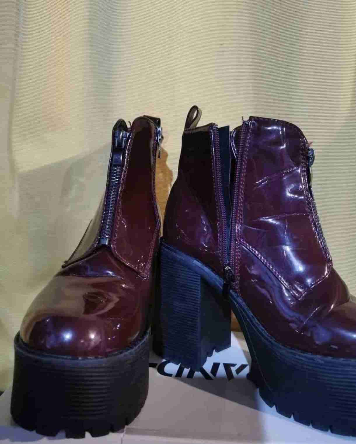 Botas burdeos con plataforma N.36 forradas - miniatura 3