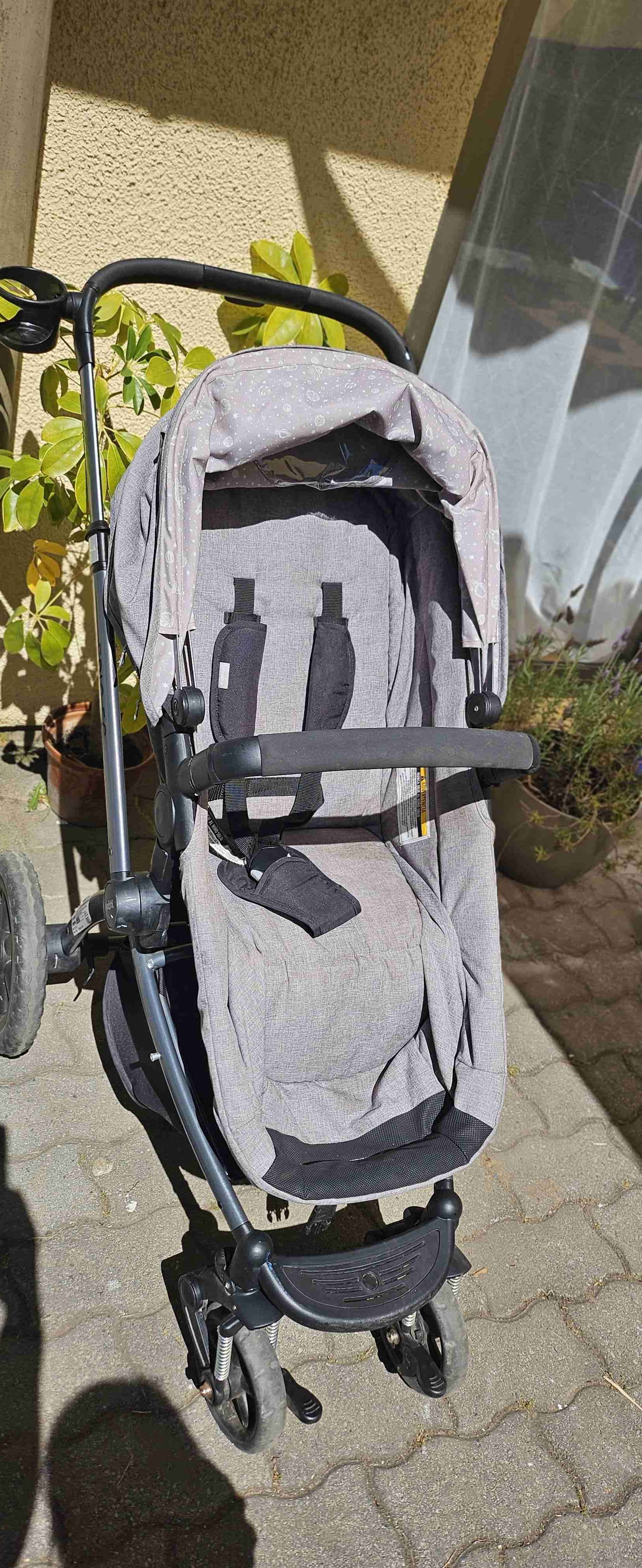 Coche para bebé gris plegable - miniatura 3