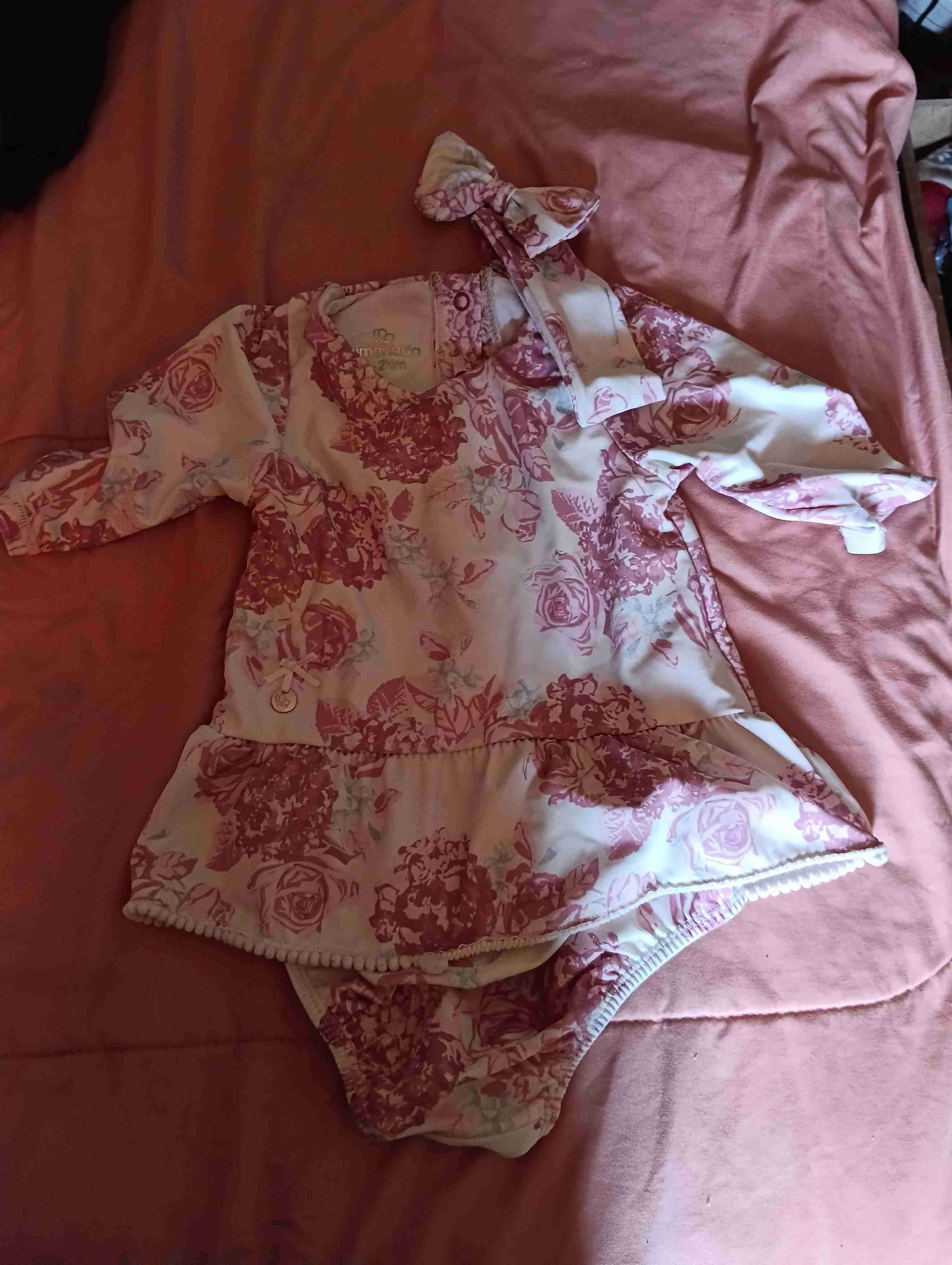 Traje de baño  bebé floral con cintillo - miniatura 3