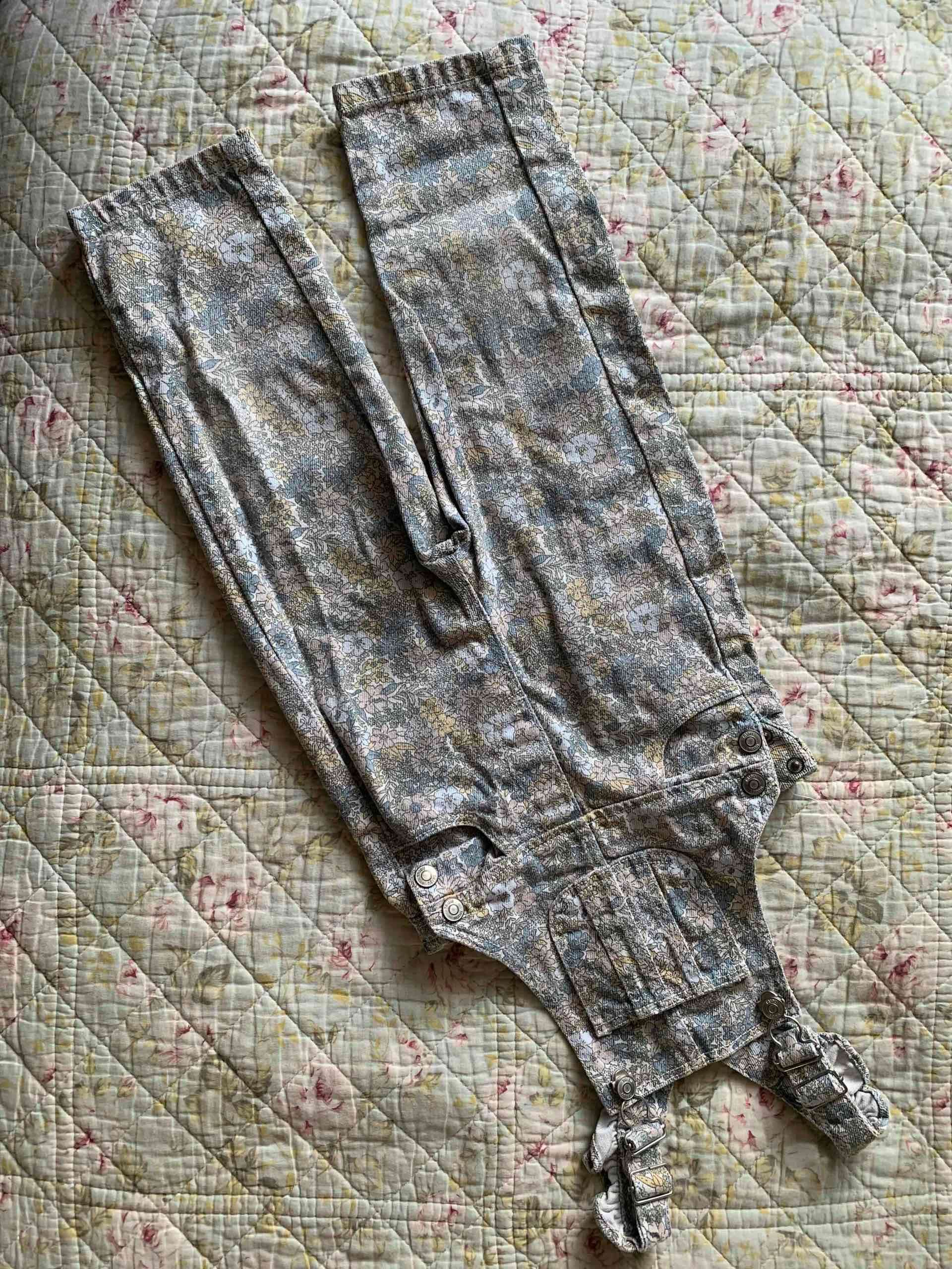 Jardinera floral para niña