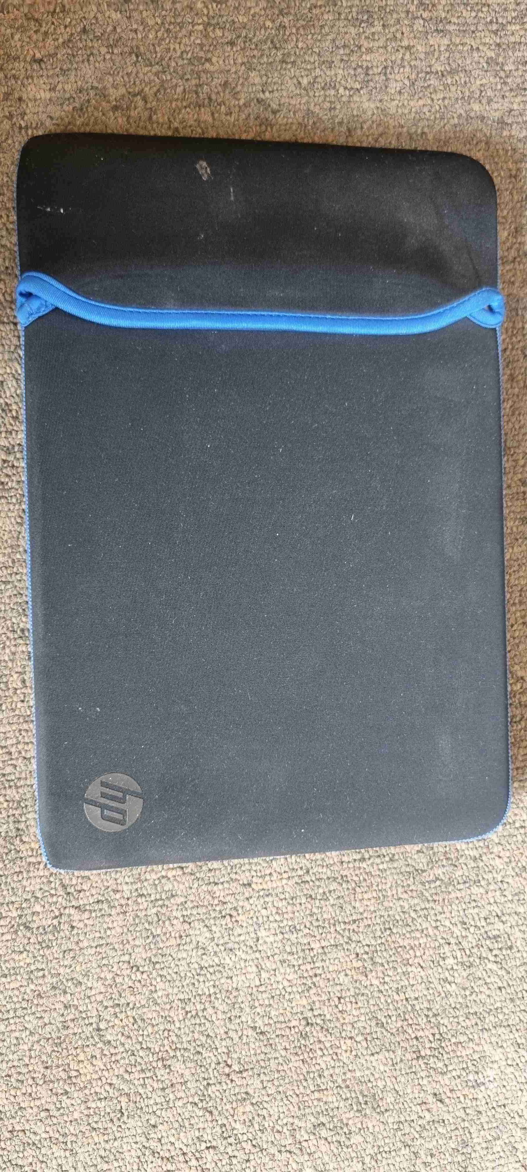 Laptop HP blanca usada - miniatura 6