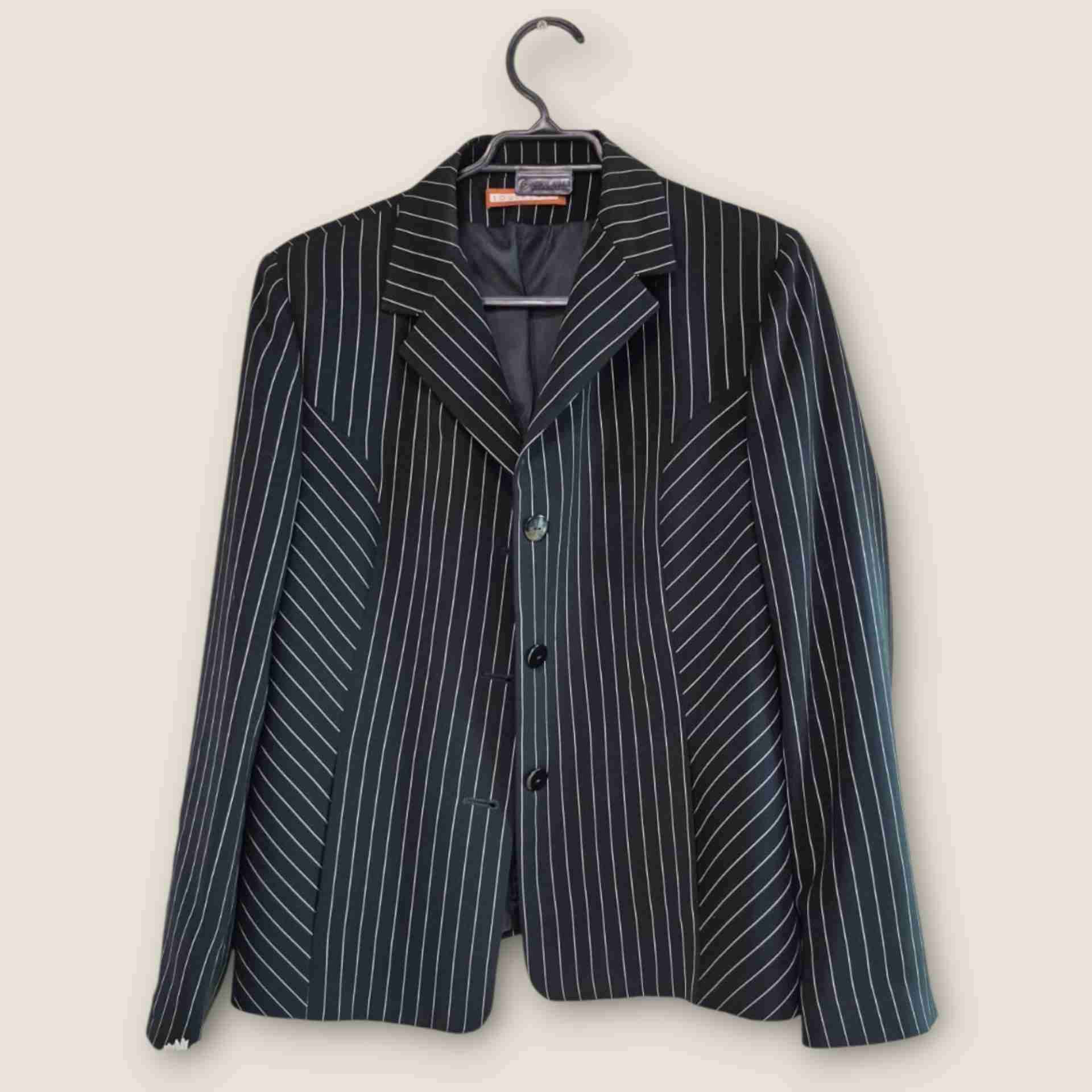 Blazer rayado negro elegante - 1