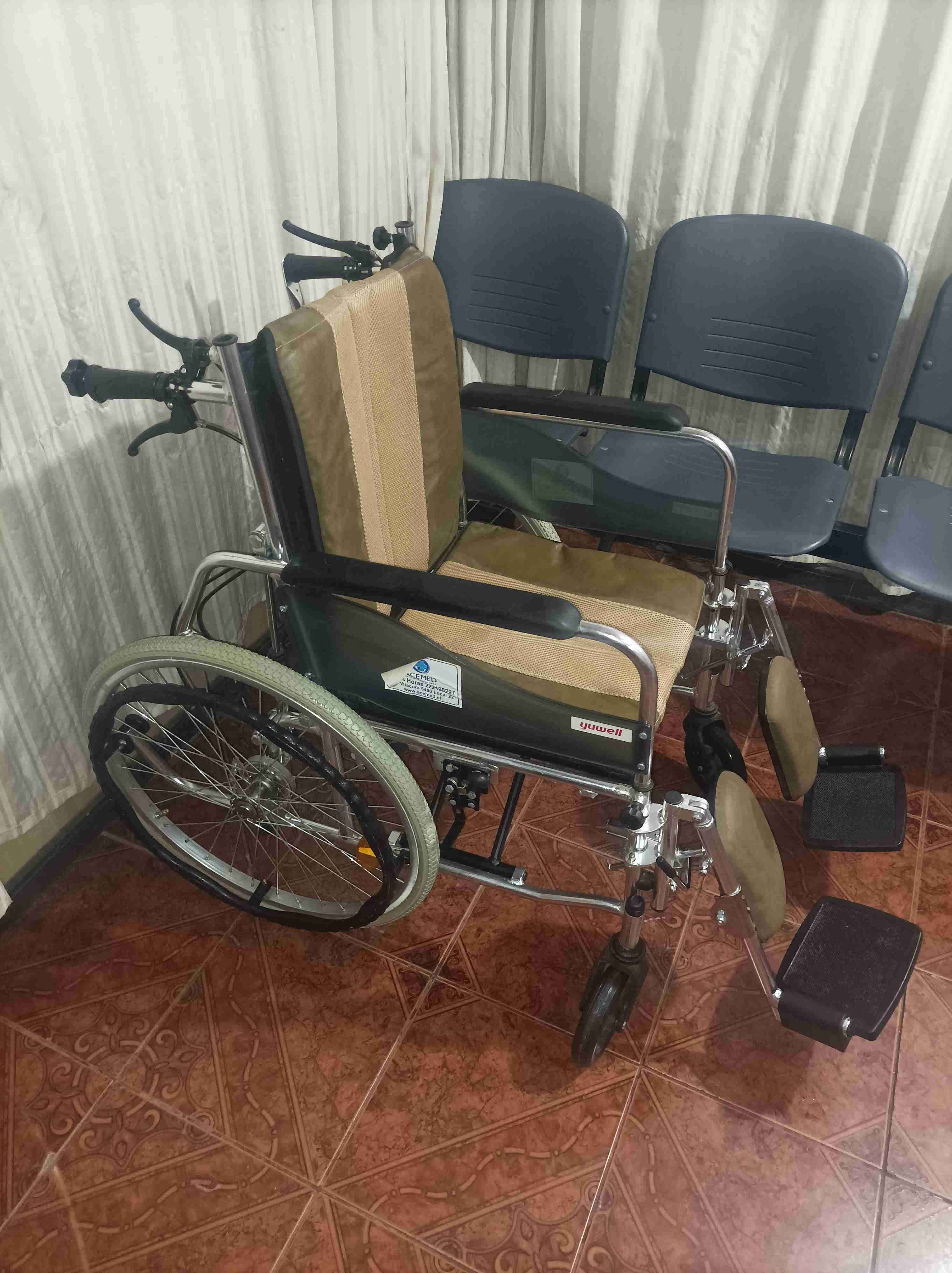 Silla de ruedas reclinable - 2