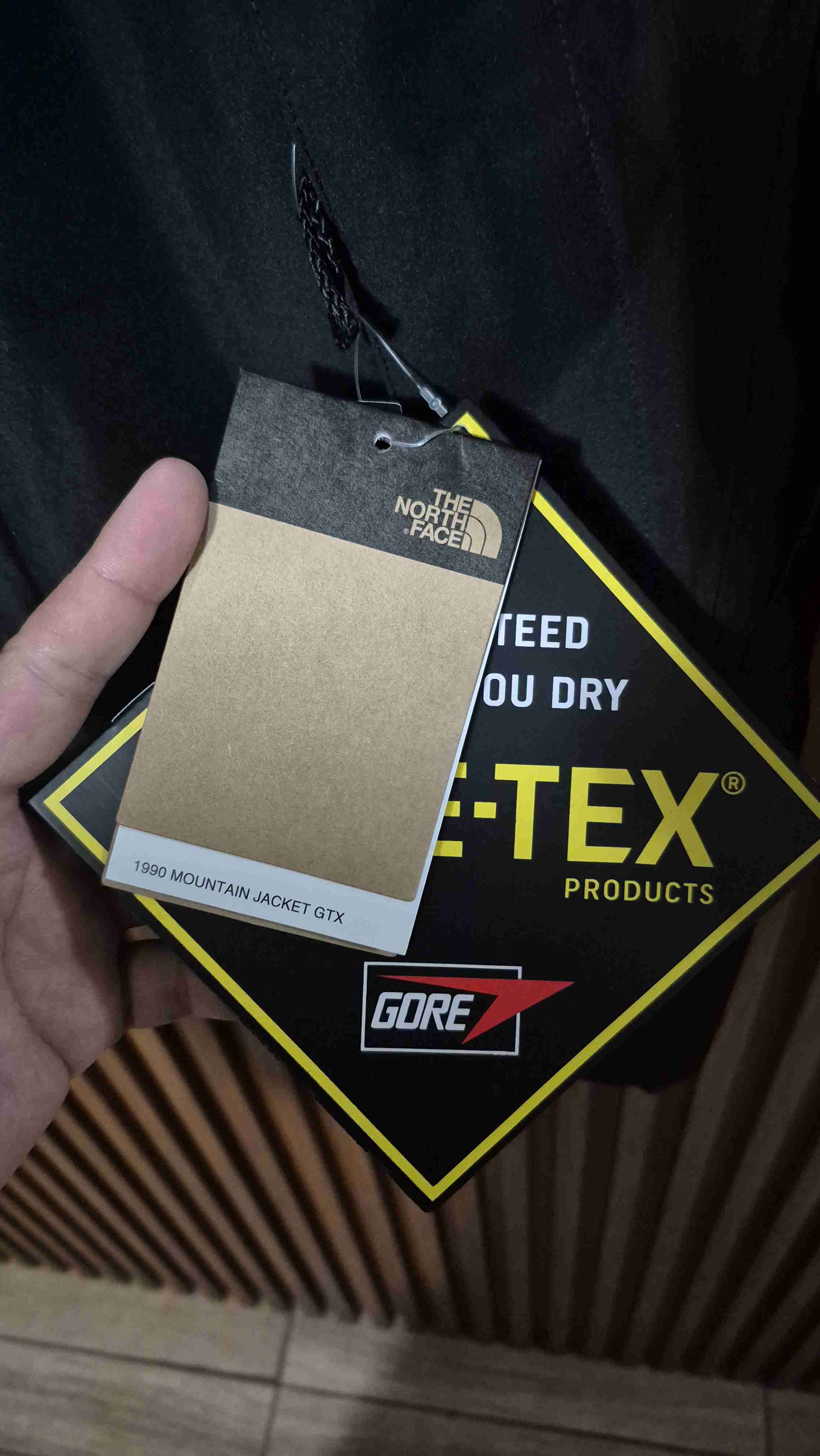 Chaqueta negra The North Face 1990 goretex - 6