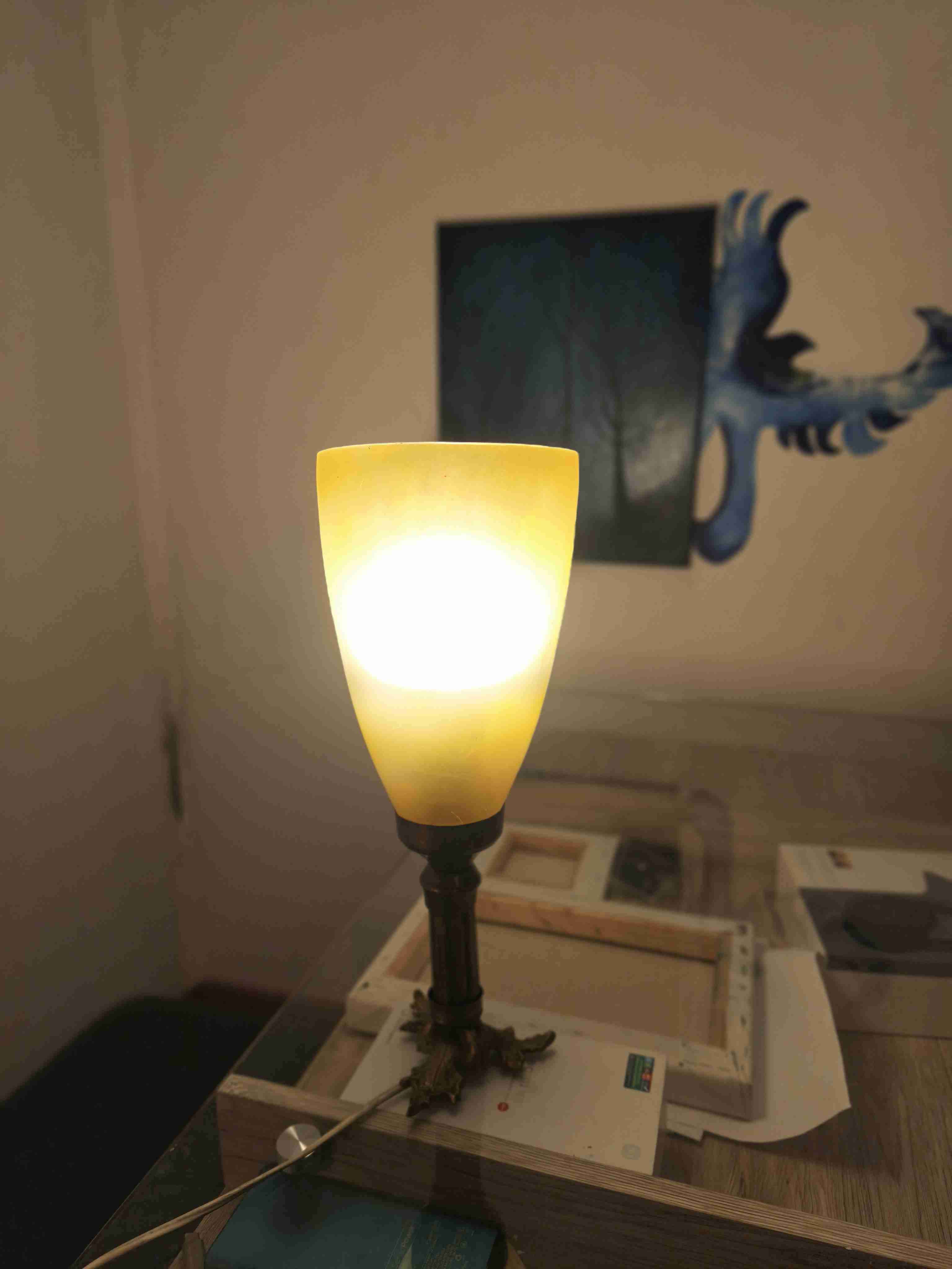 Lámpara de mesa vintage - miniatura 4