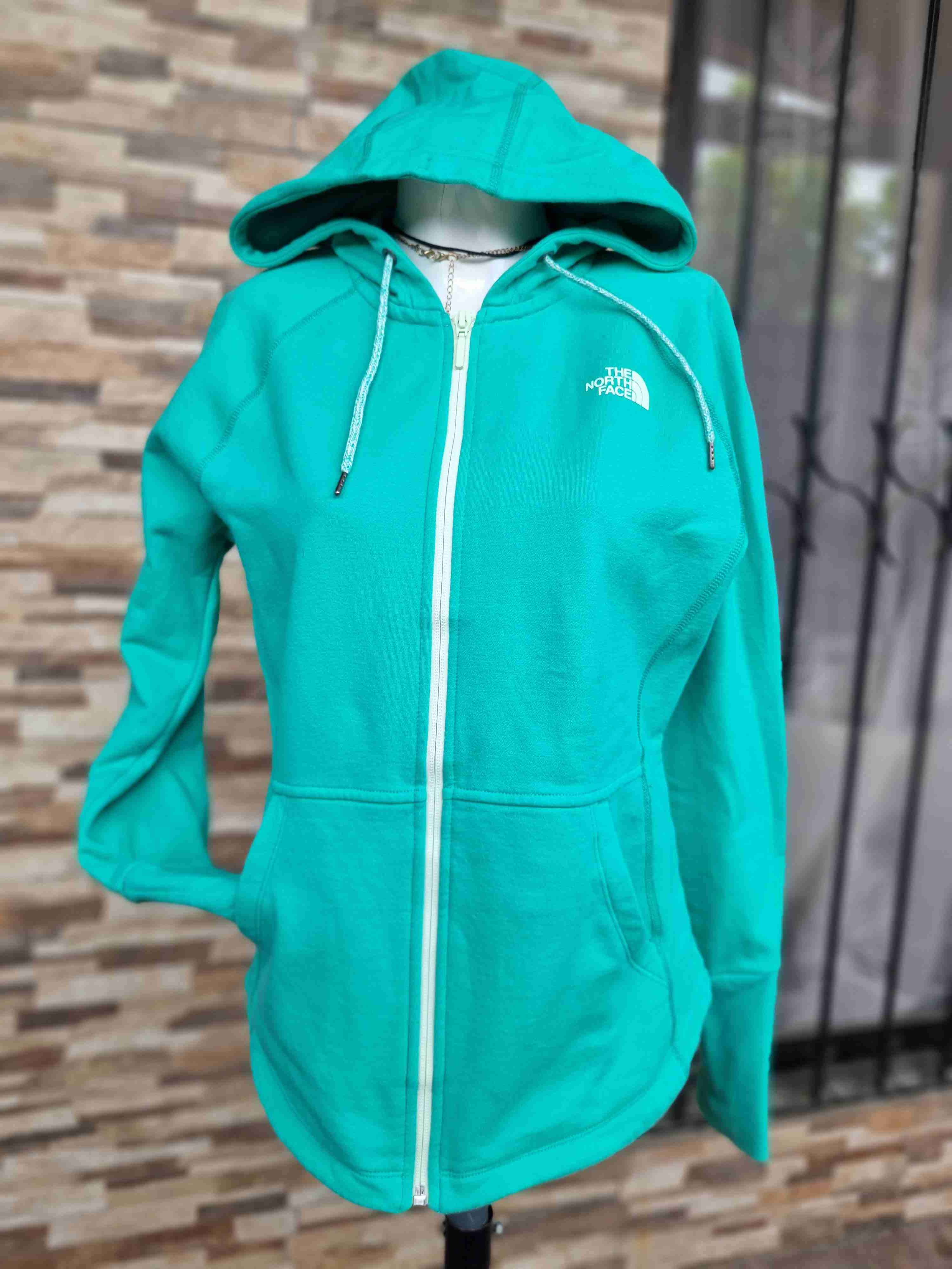 Polerón con capucha verde The North Face - 1