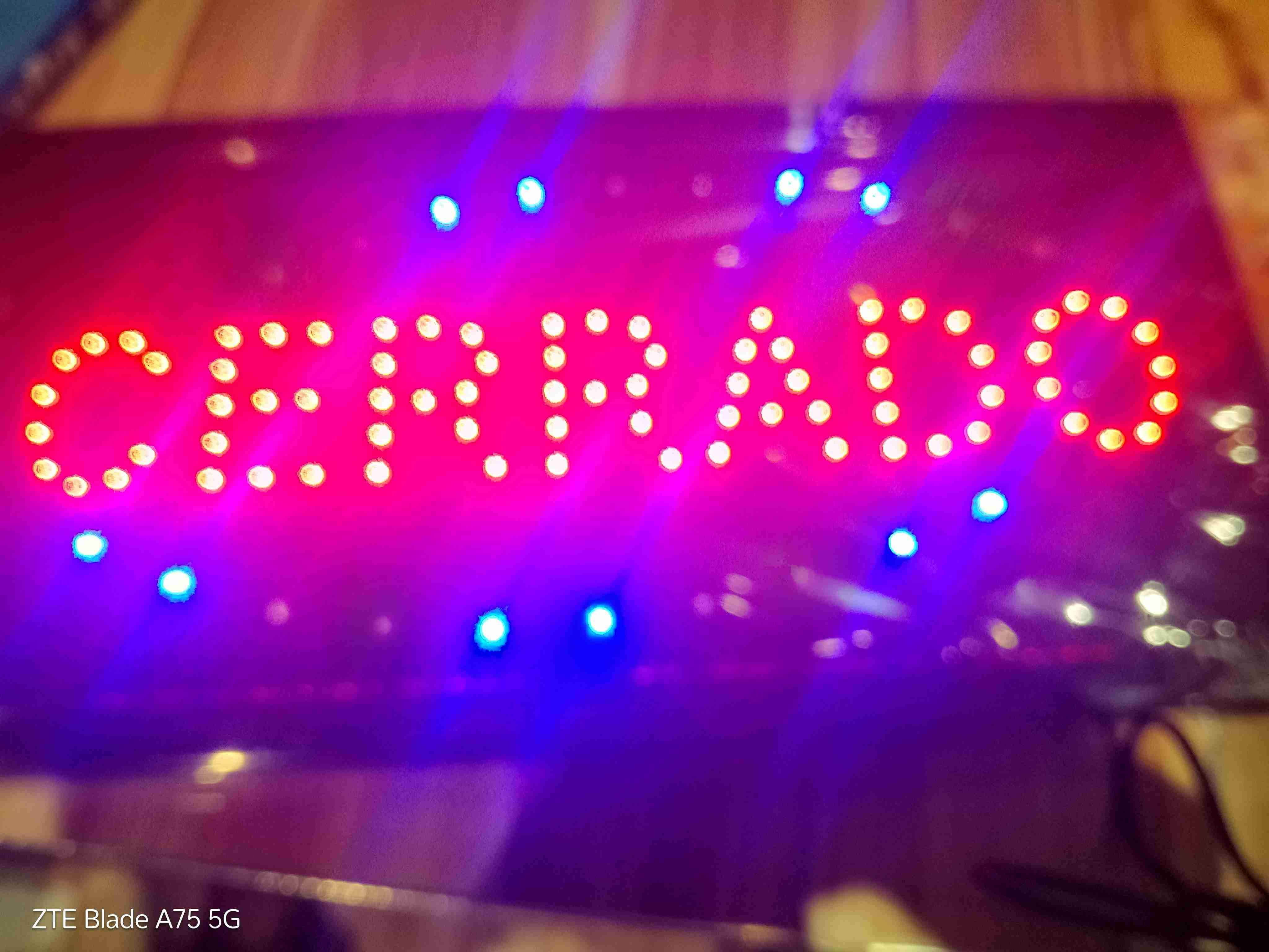 Letrero luminoso cerrado - 1