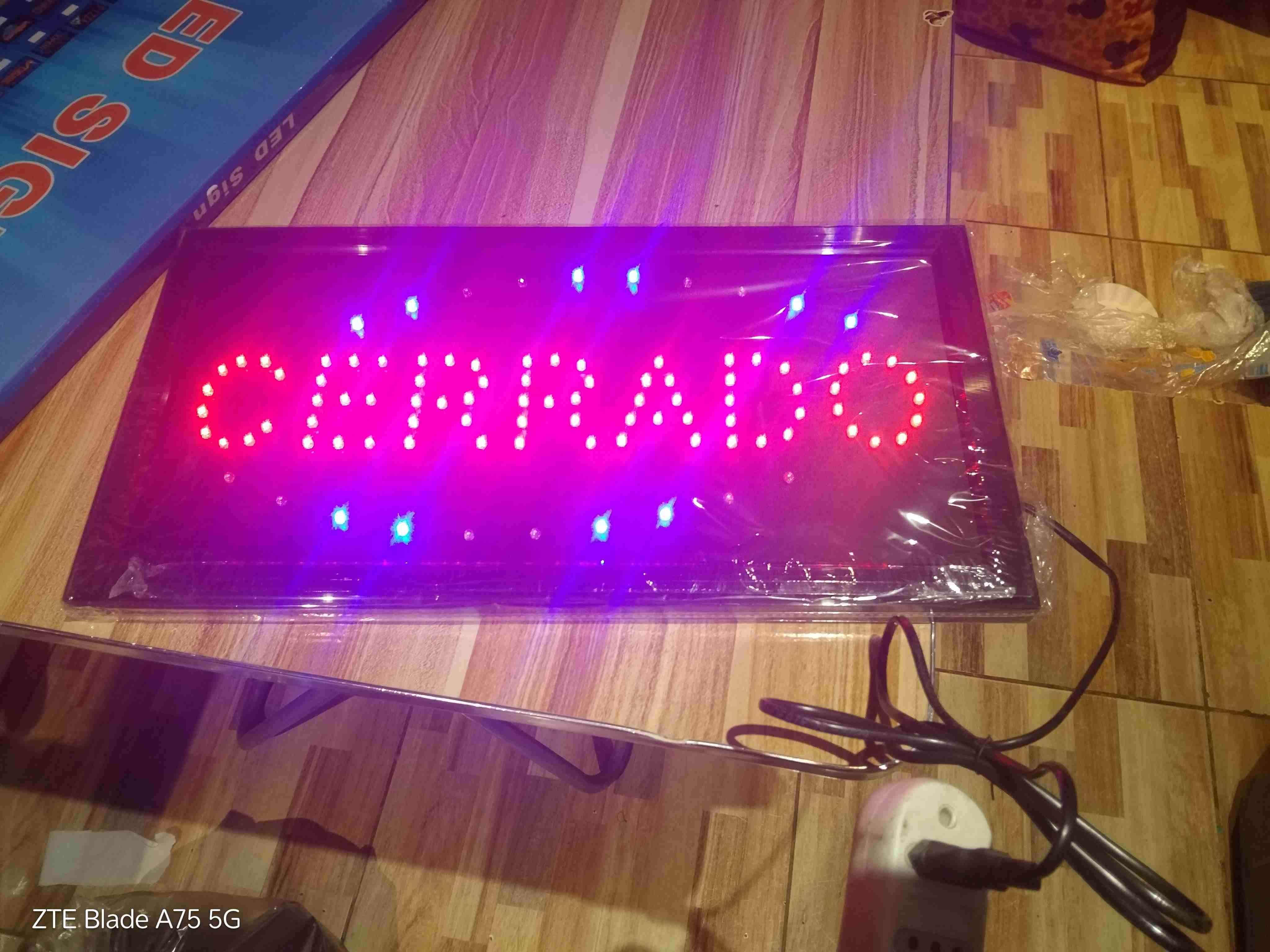 Letrero luminoso cerrado - 2