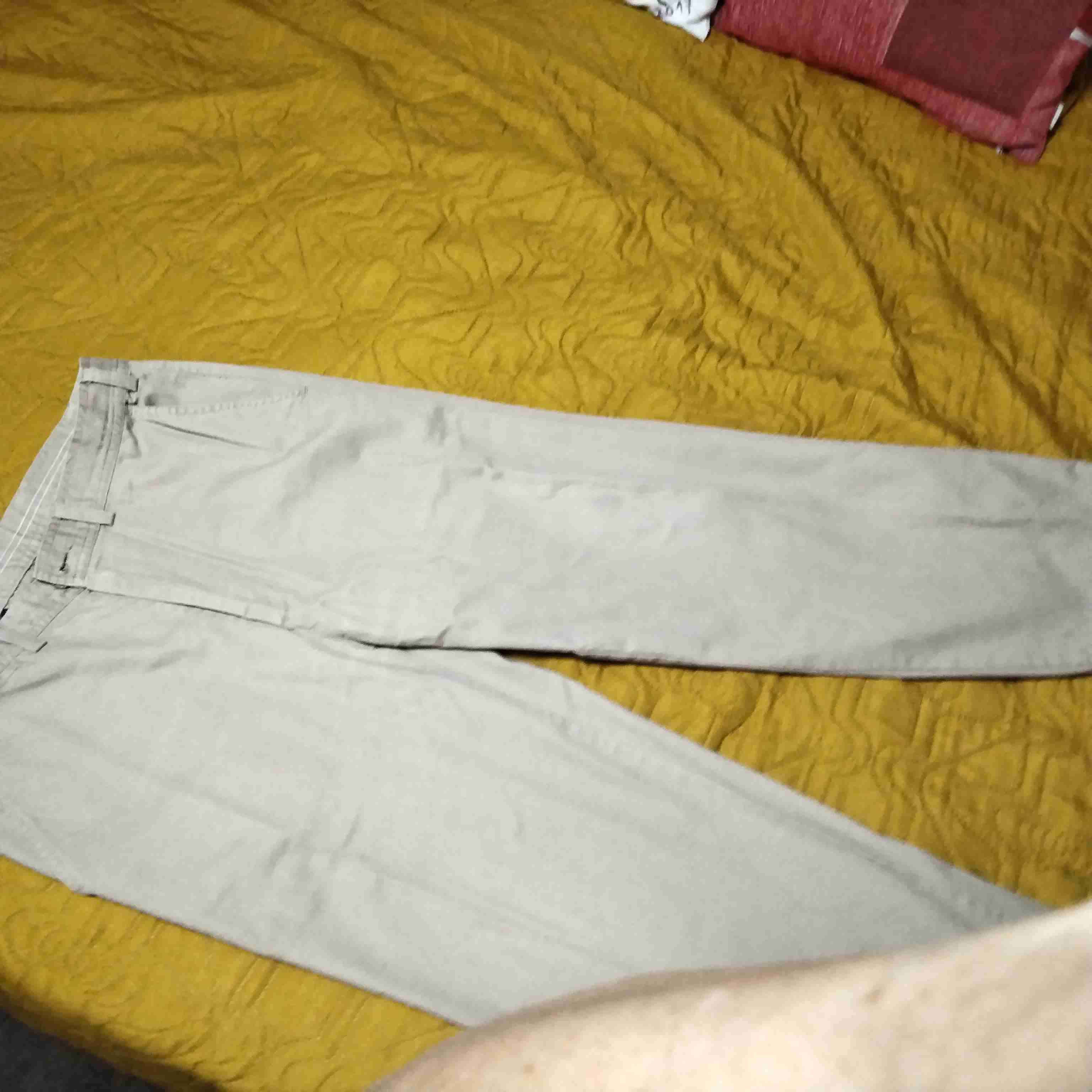 Pantalones color beige - 1