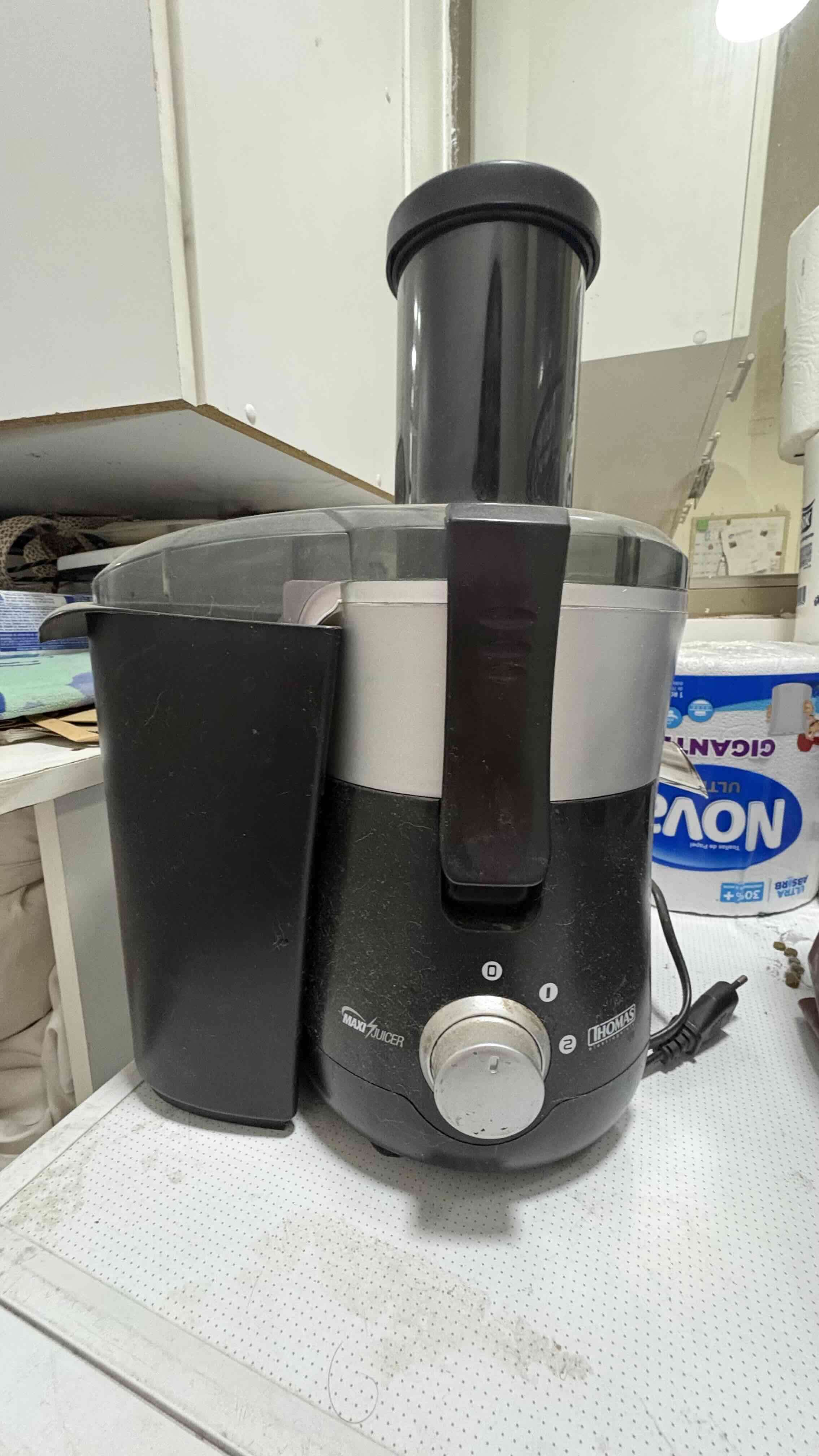 Extractor de jugo Thomas - miniatura 1