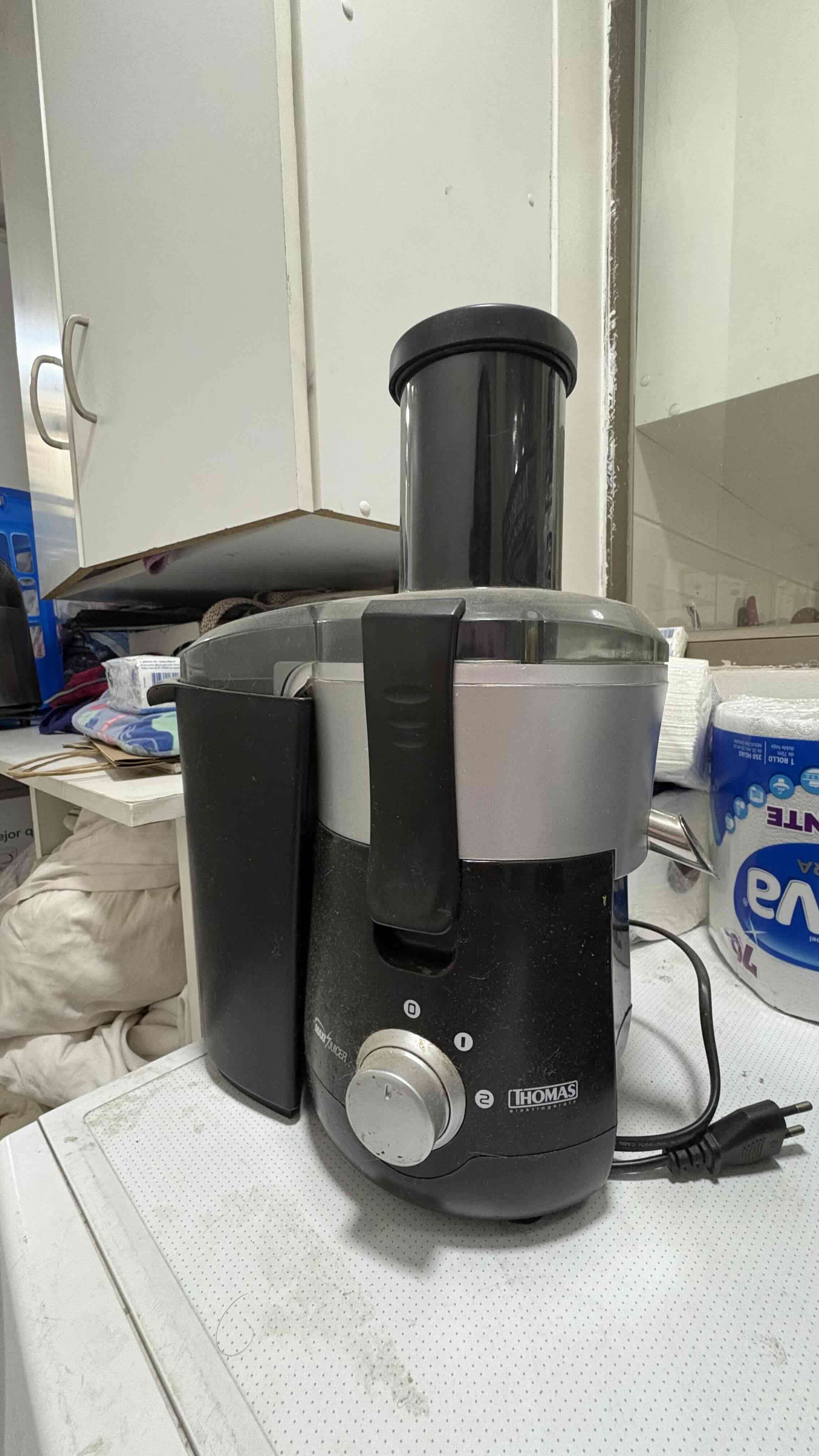 Extractor de jugo Thomas - miniatura 3