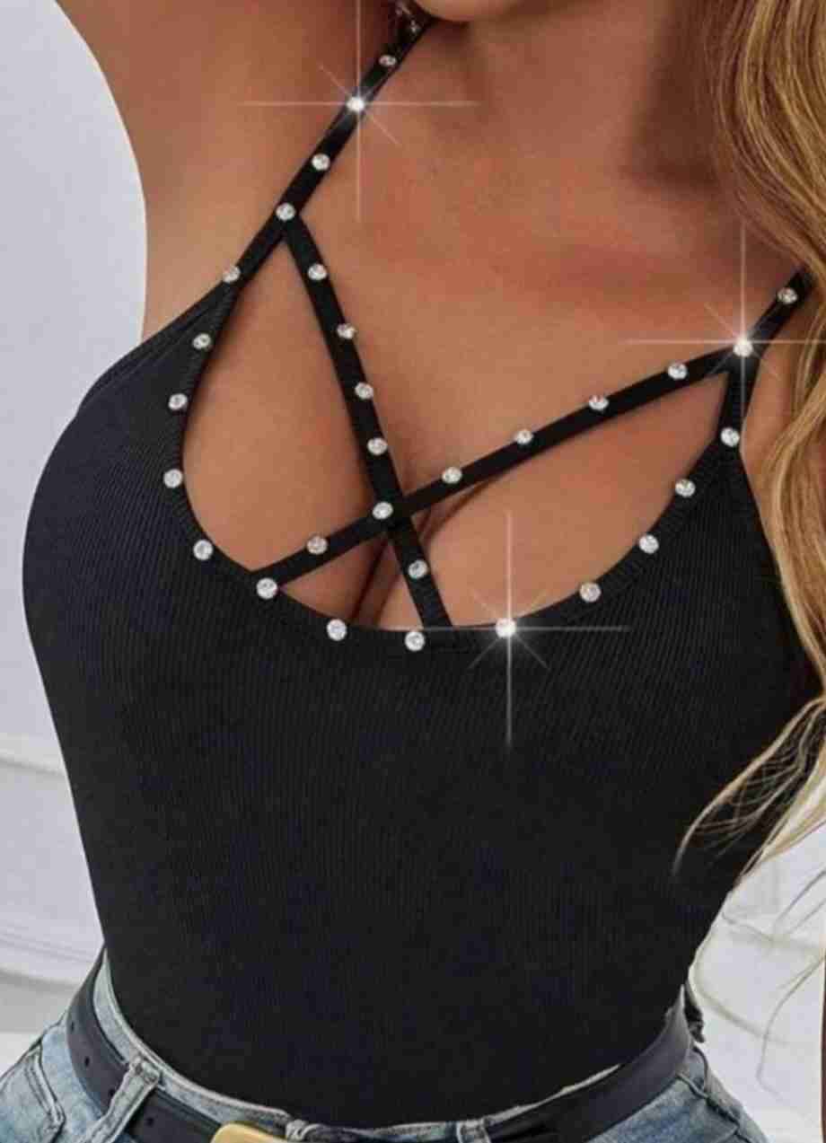 Top negro con detalles brillantes - 1