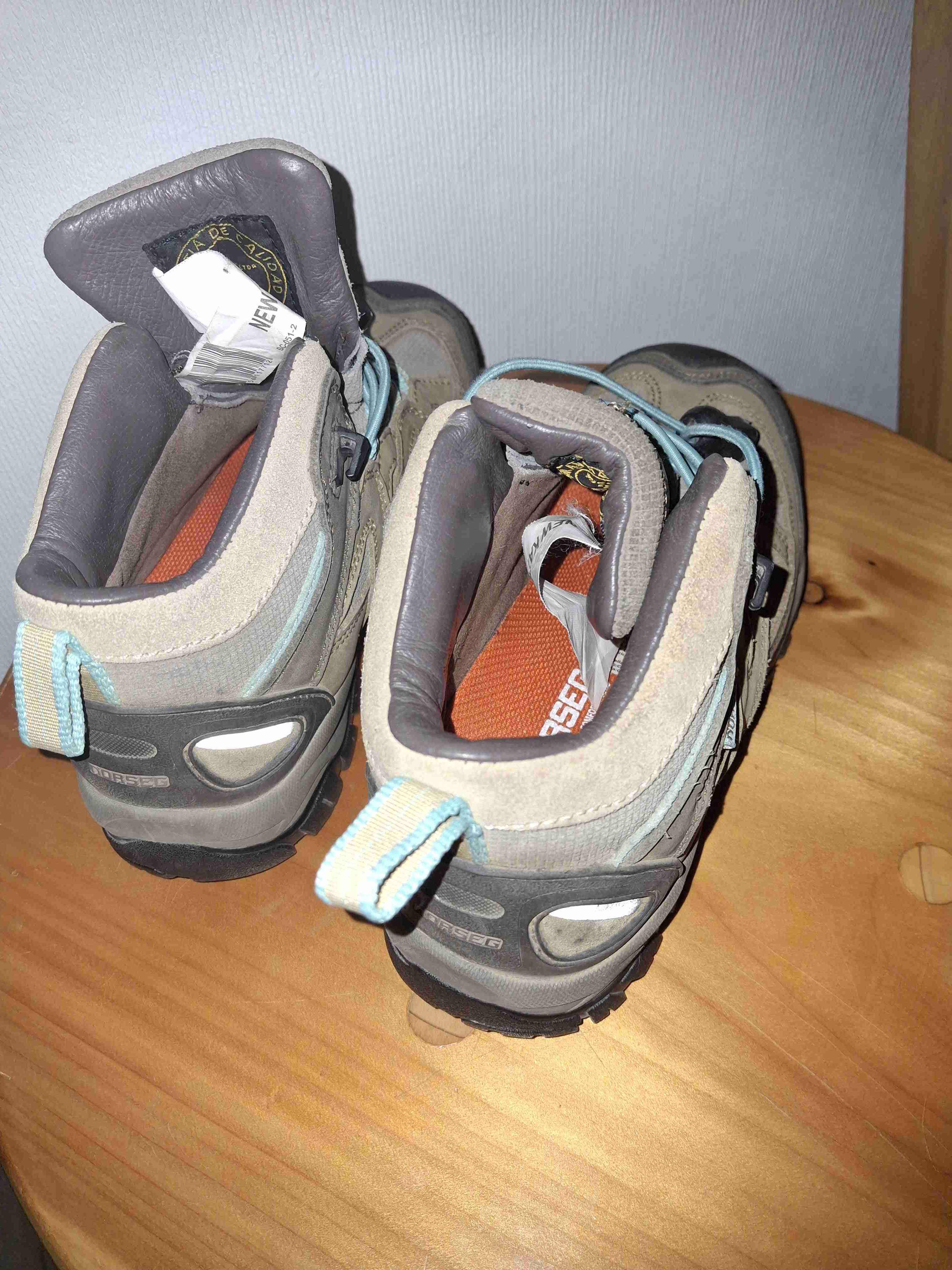 Botas Norseg impermeables beige - miniatura 2