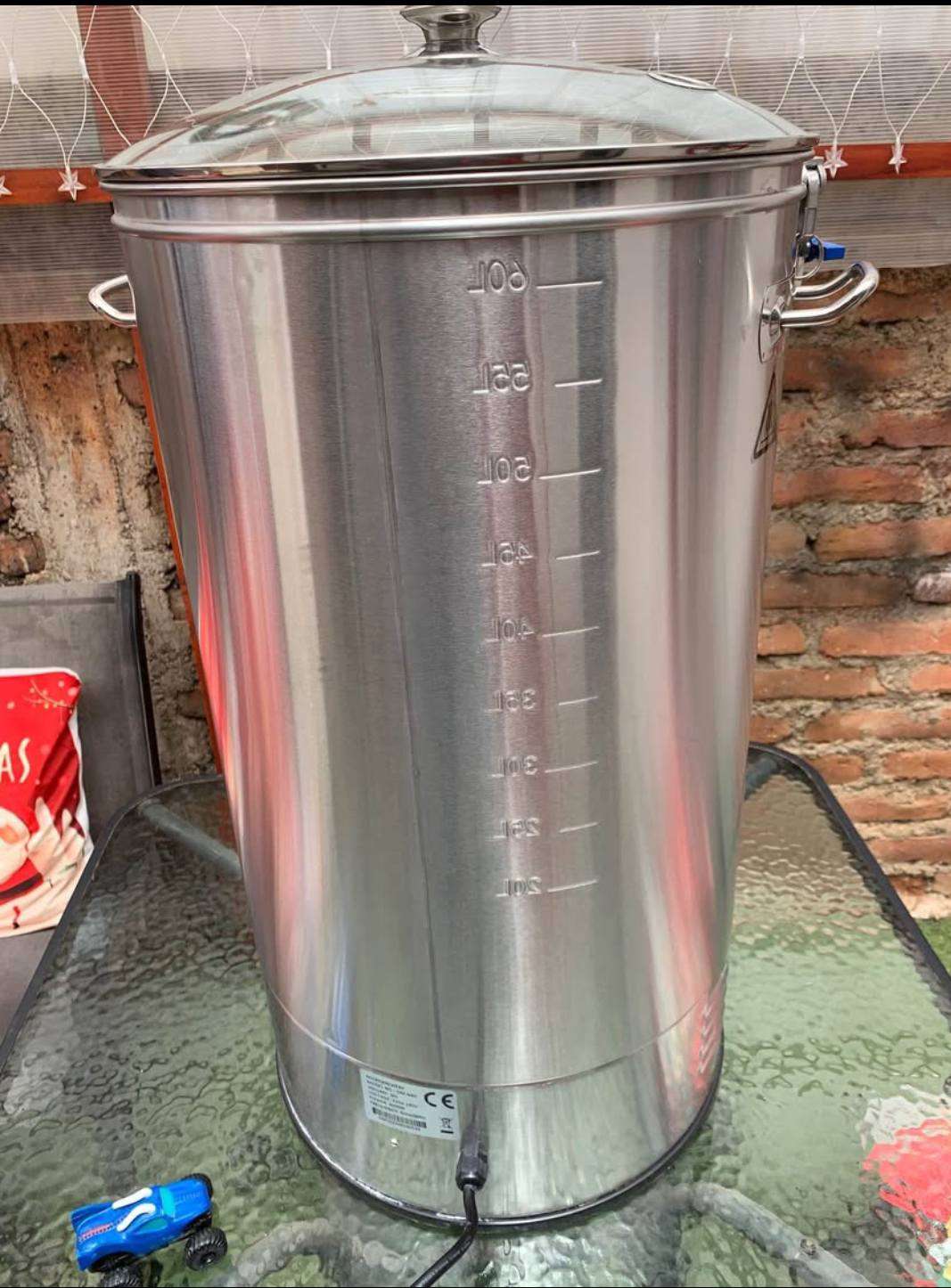 Máquina de cerveza Wellborn - miniatura 4