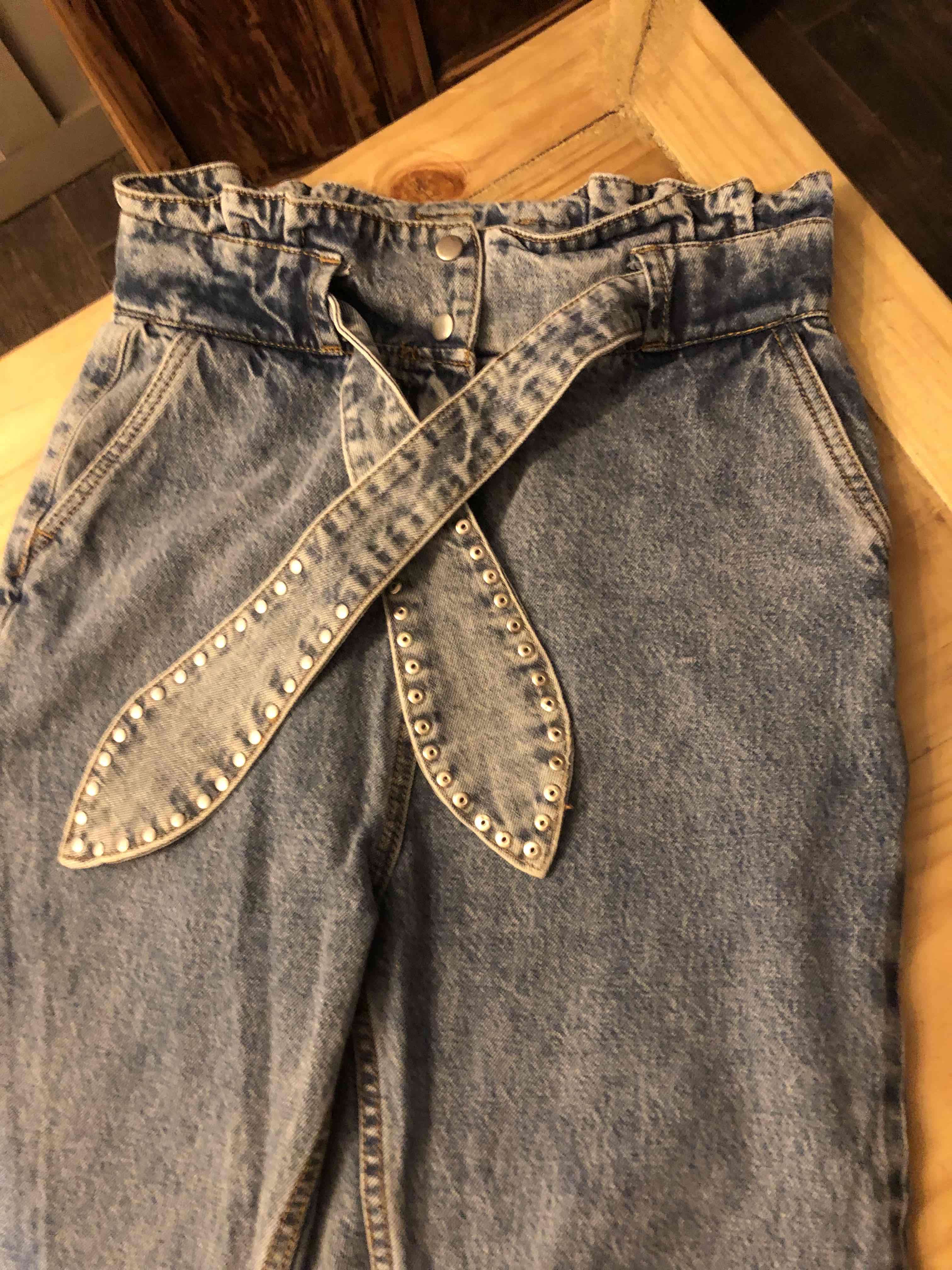 Jeans de mezclilla con cinturón Saint Male - miniatura 2