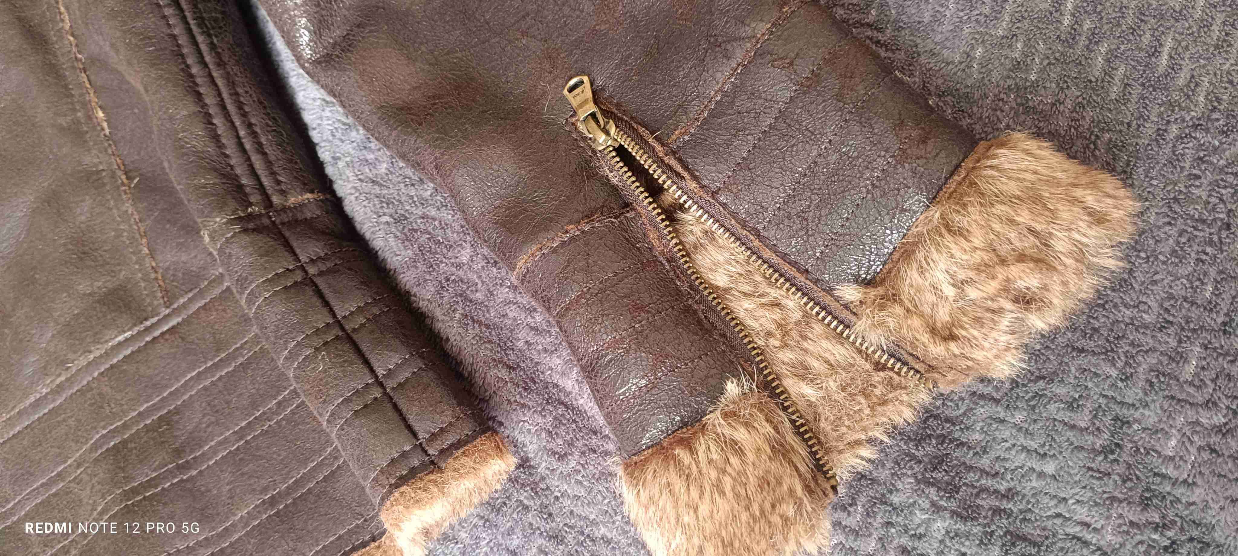 Chaqueta Guess café con forro - miniatura 6