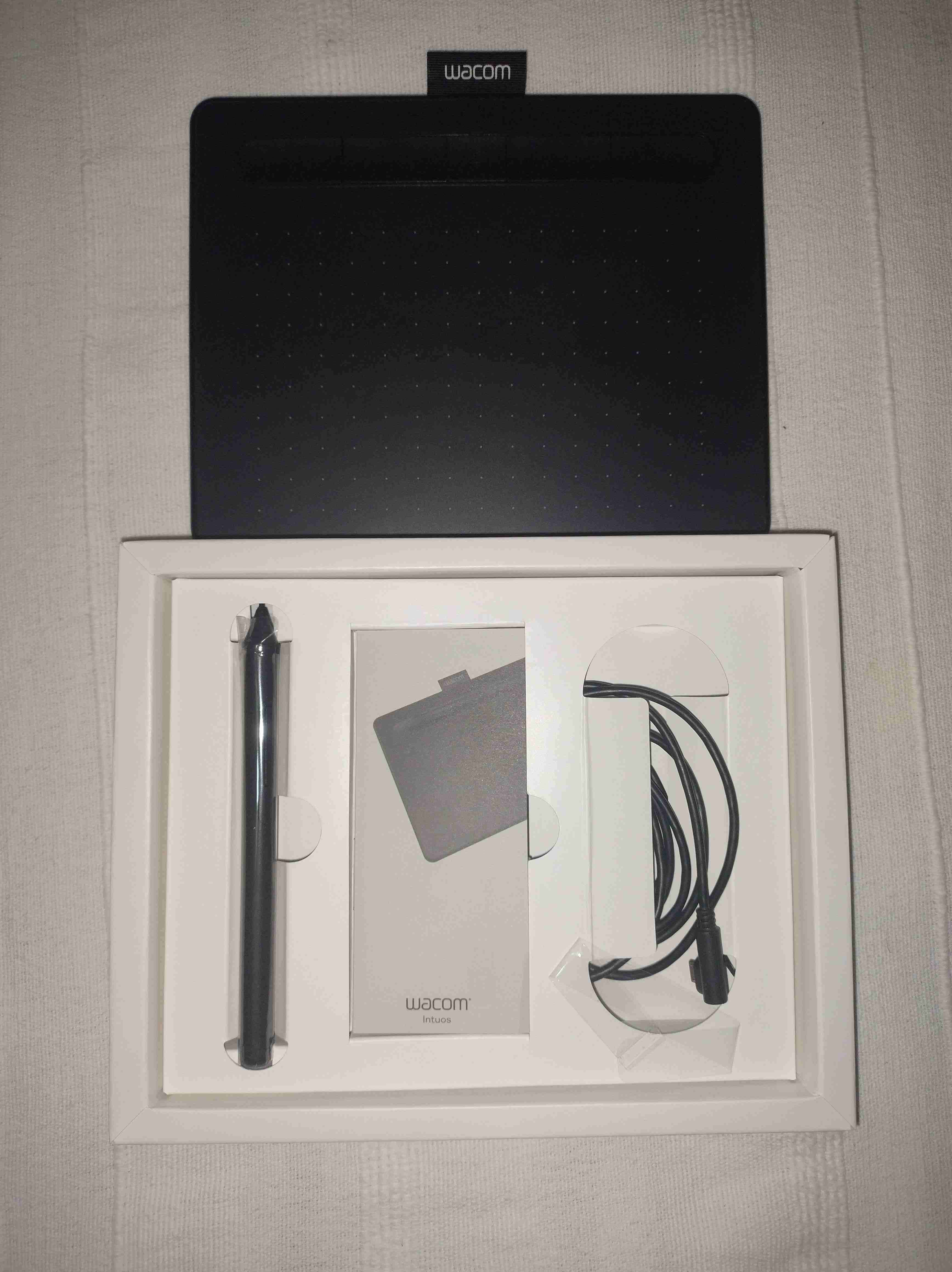 Tableta Wacom Intuos S Bluetooth - miniatura 2