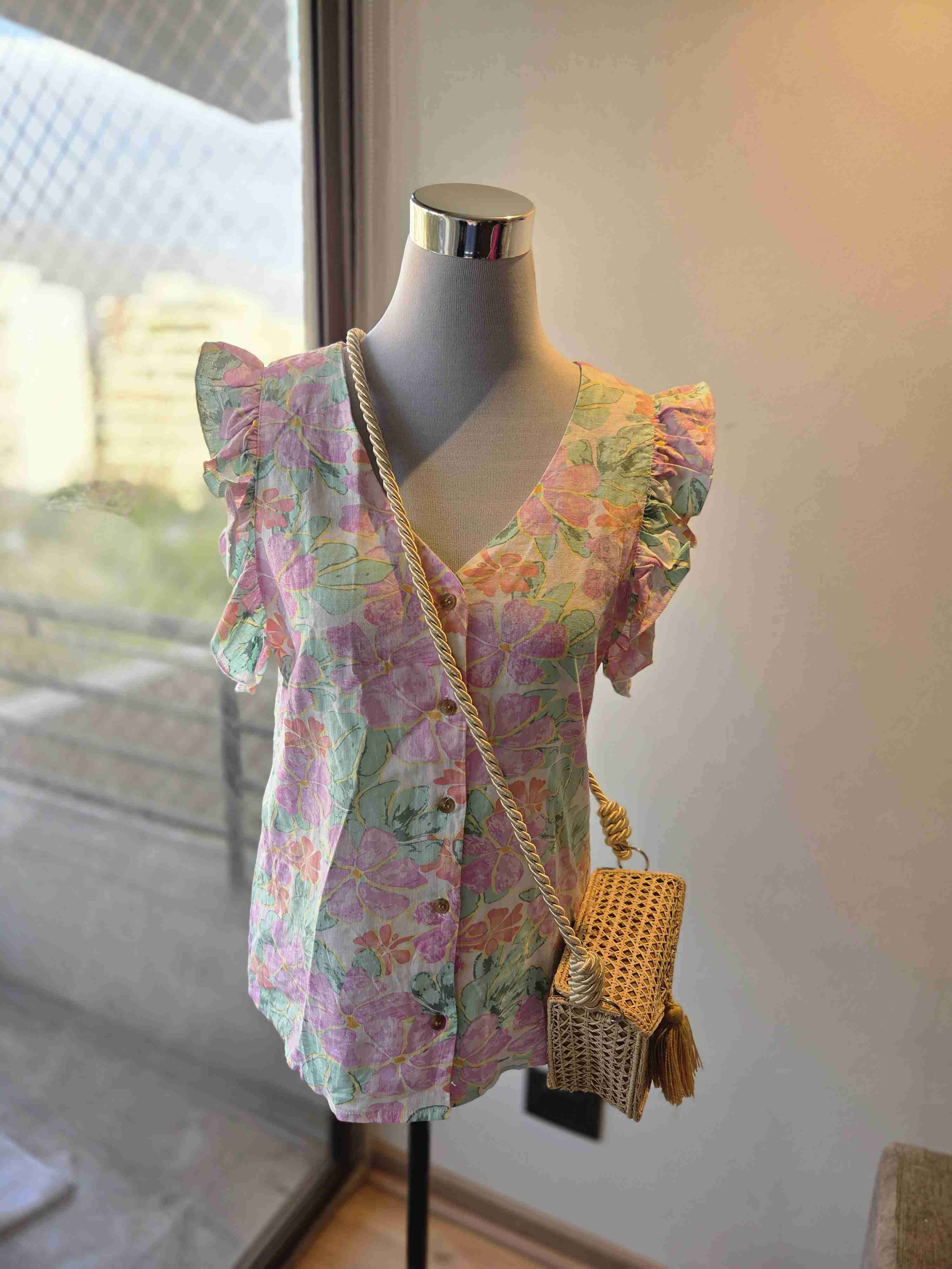 Blusa floral manga corta - miniatura 2