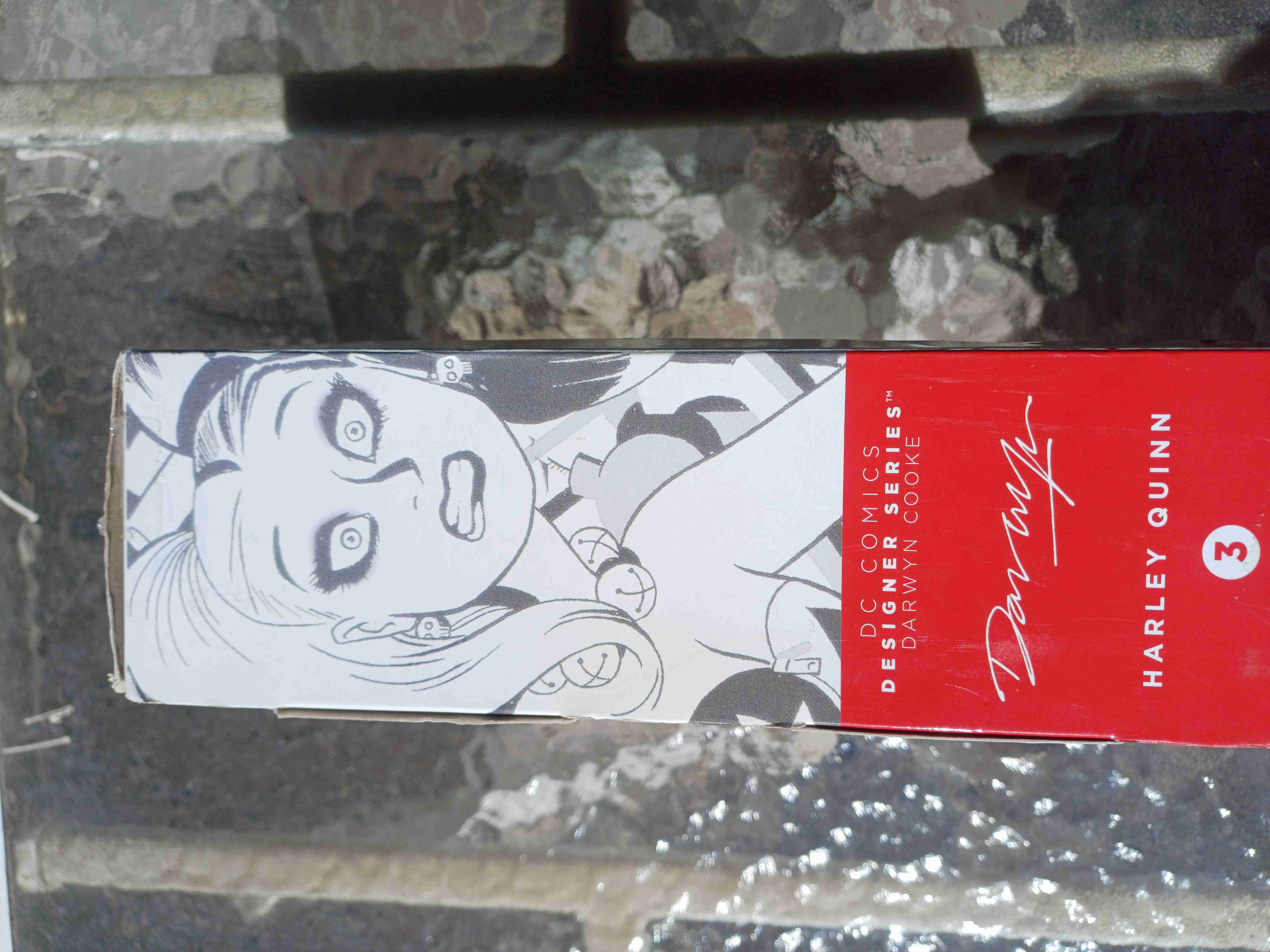 Figura Harley Quinn DC Collectibles - miniatura 4