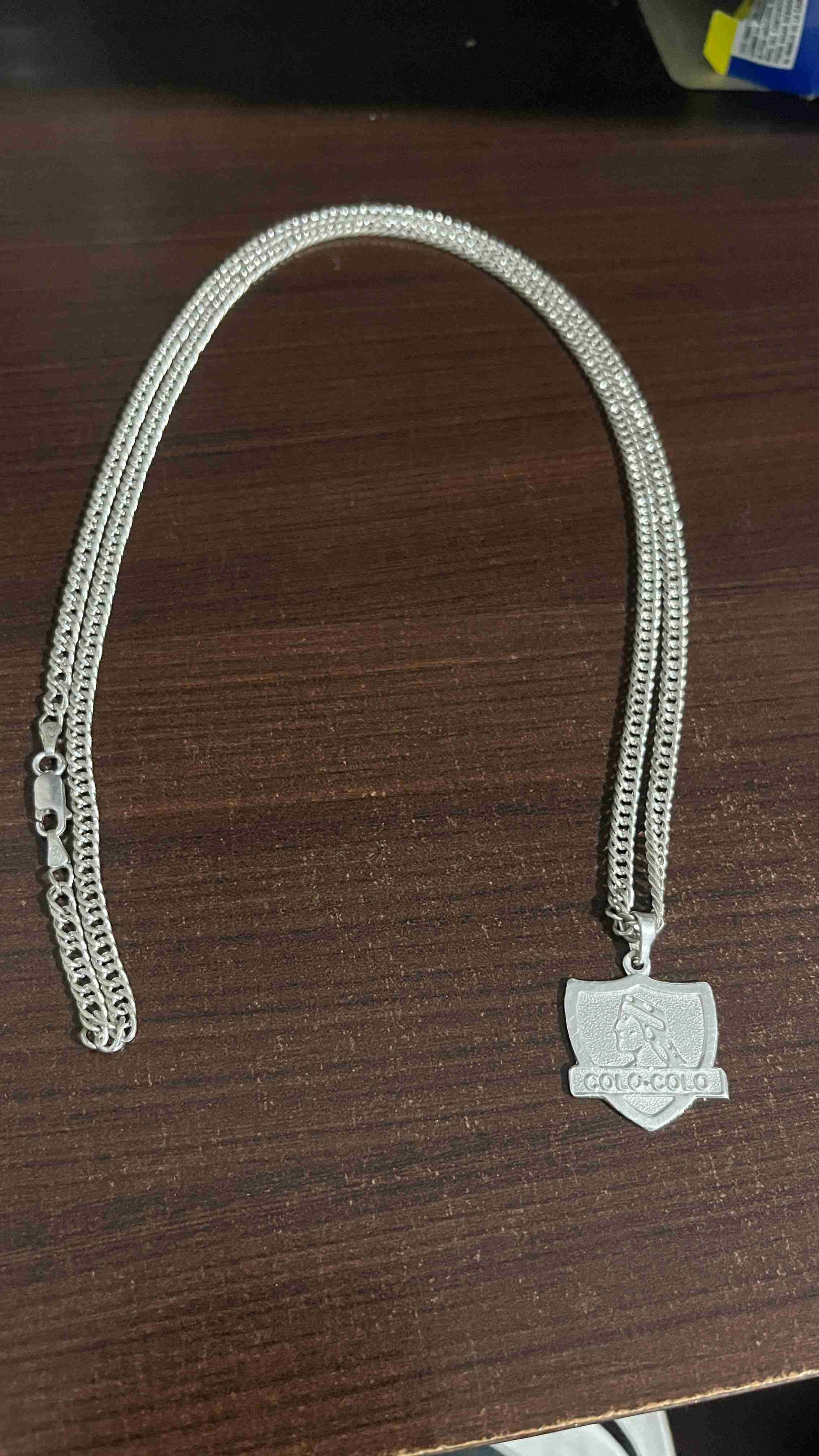 Collar con colgante Colo-Colo - miniatura 1