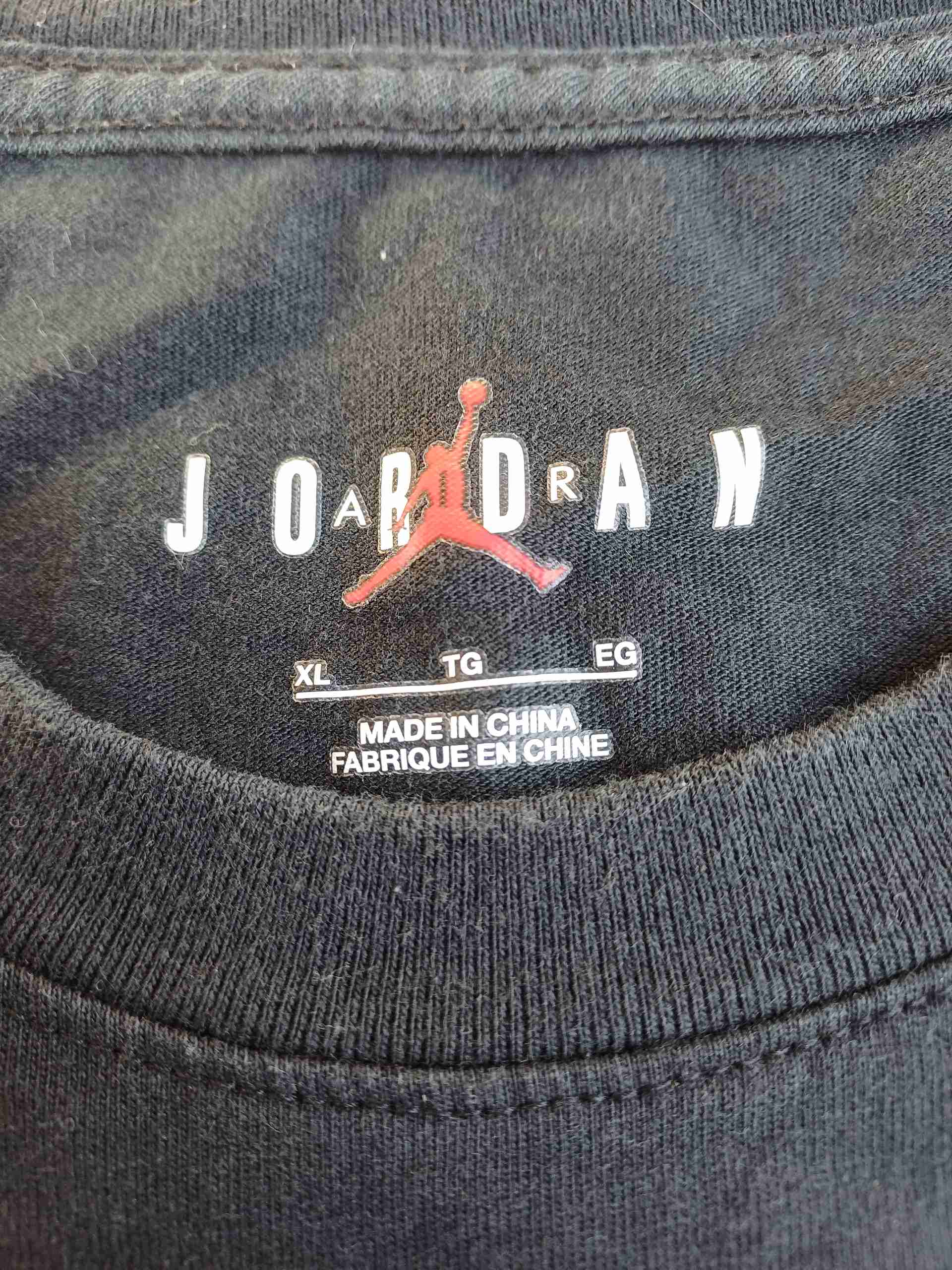 Polera negra Jordan hombri - miniatura 2