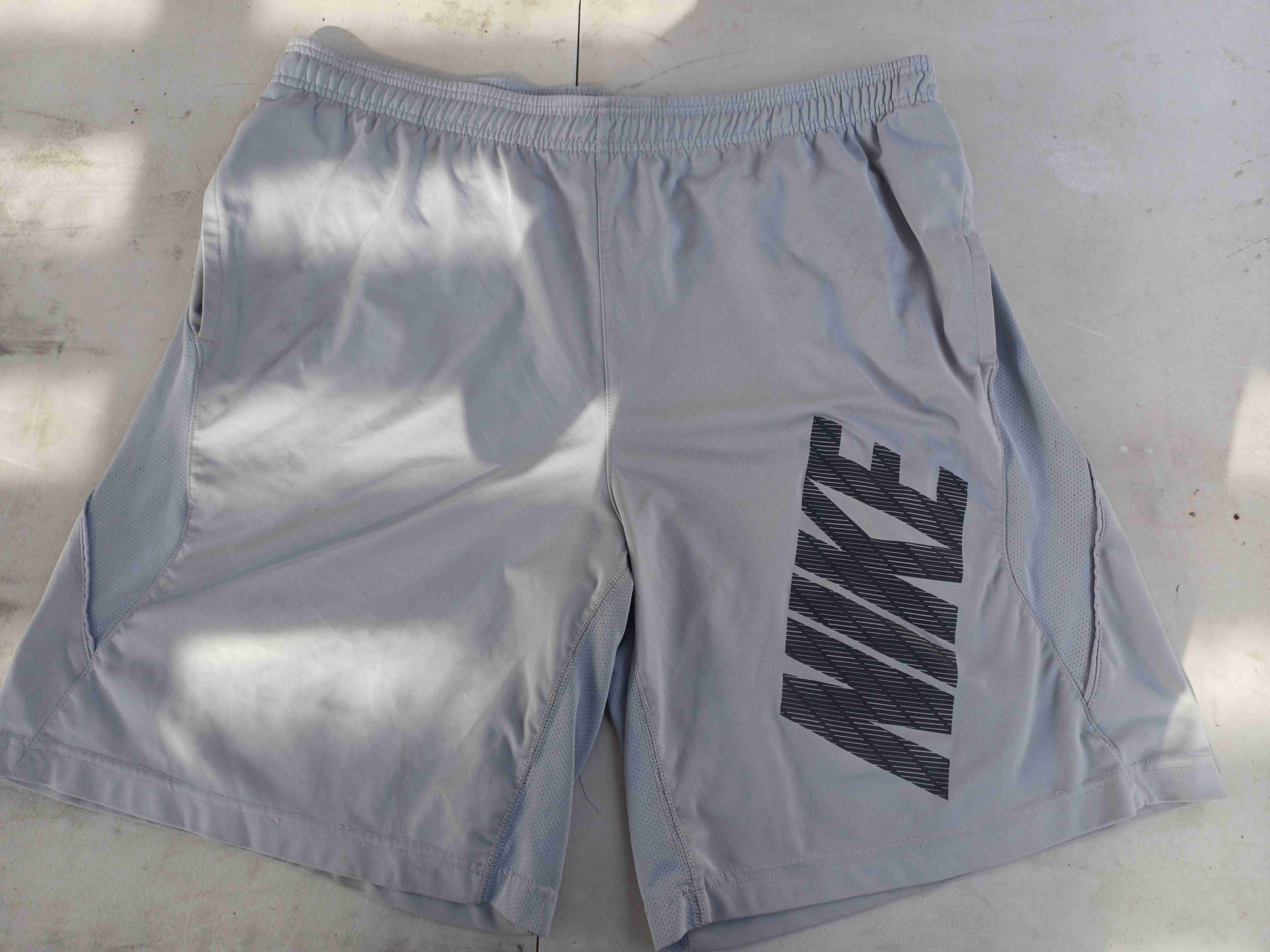 Short vintage nike - miniatura 1