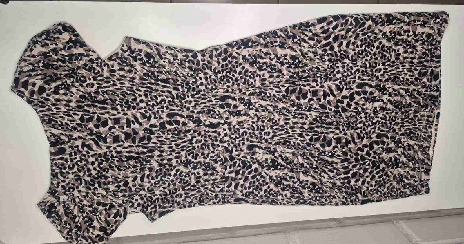 Vestido con estampado animal print - miniatura 2