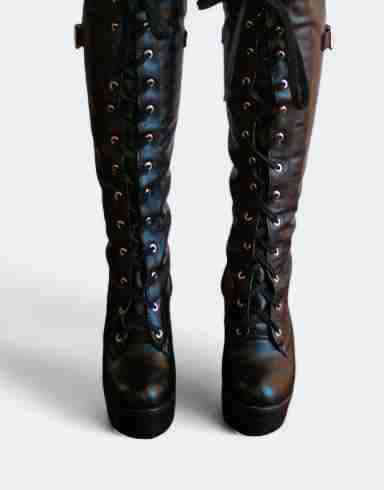 Botas de cuero negras con plataforma - 2