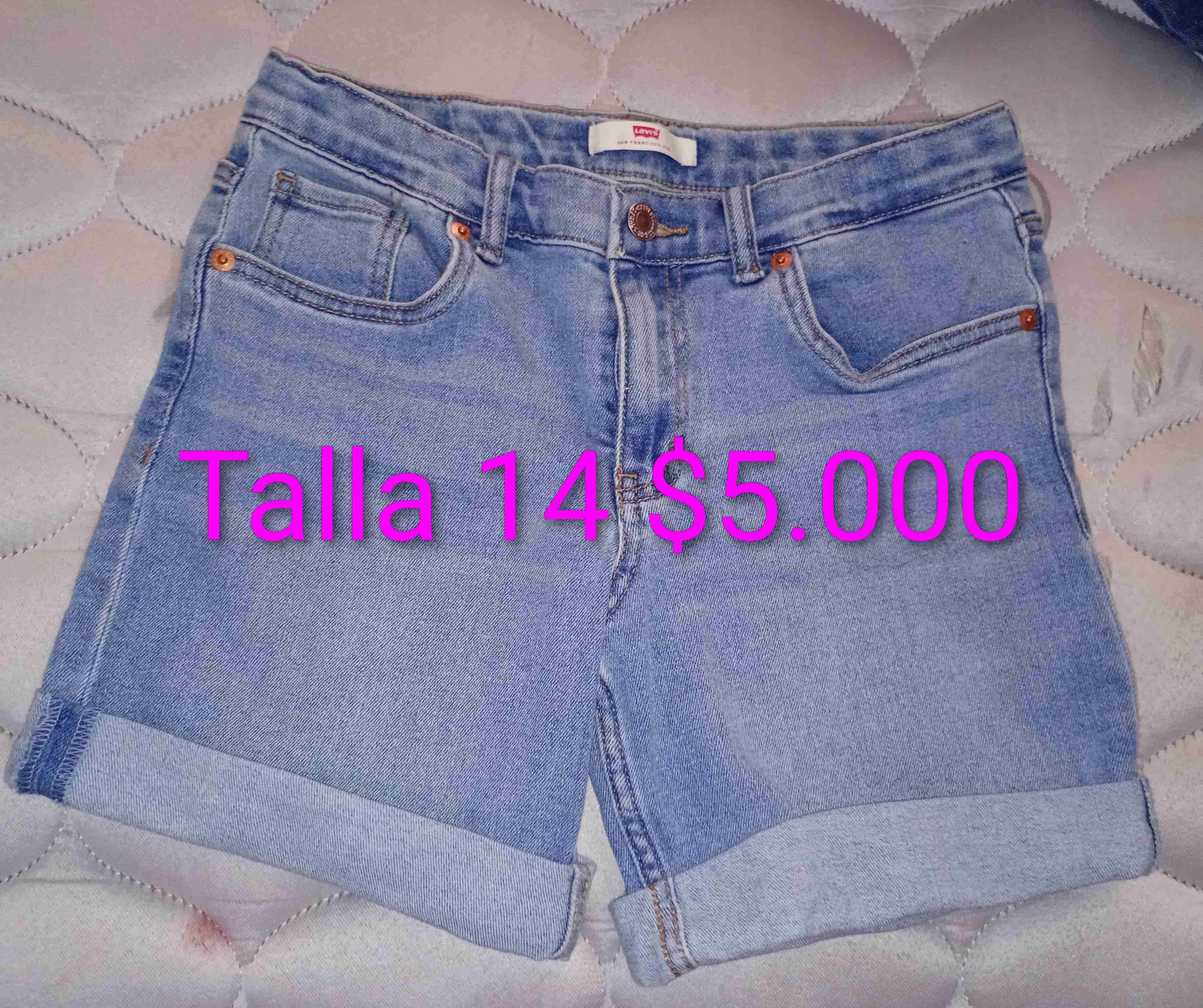 Shorts de mezclilla azul