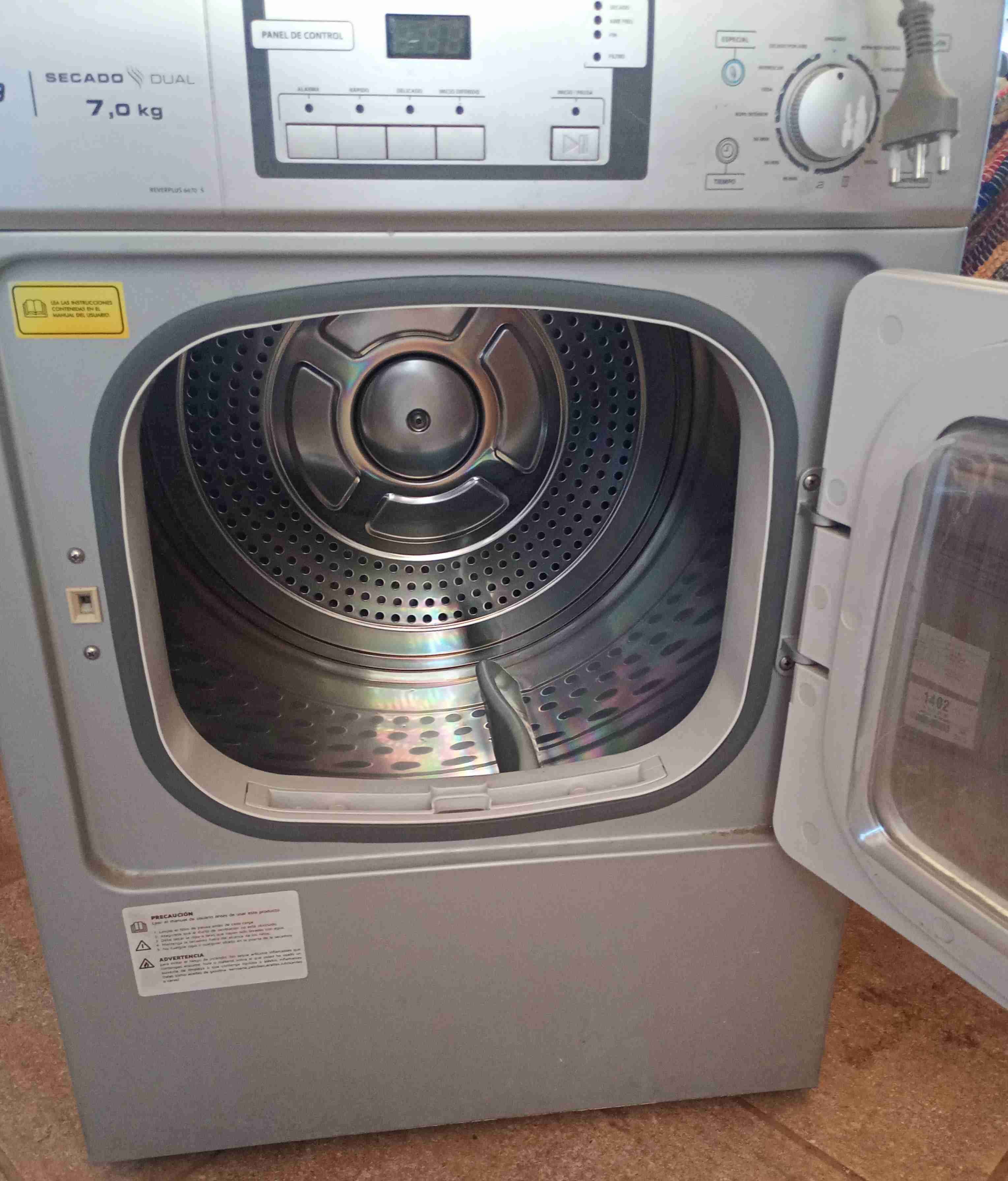 Secadora de ropa 7kg - miniatura 1