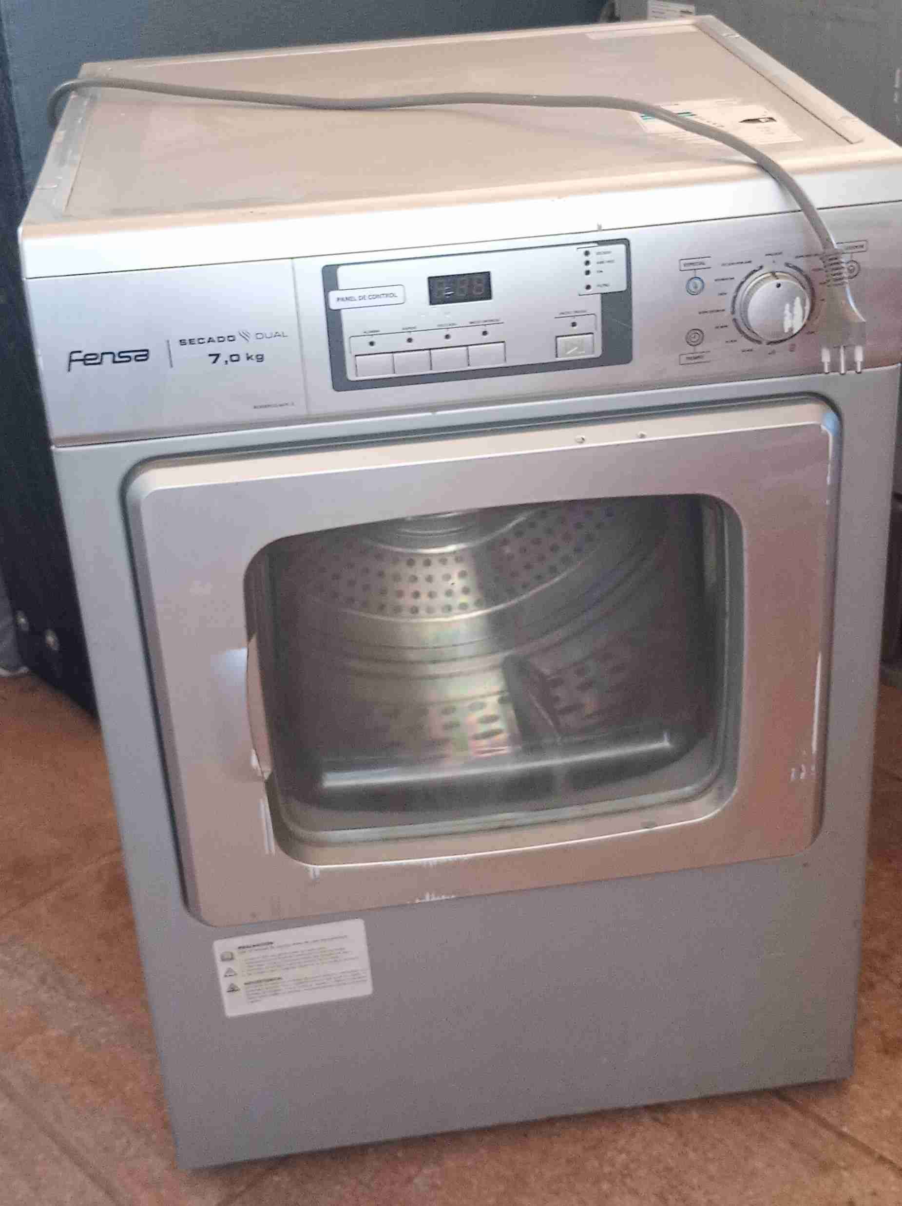 Secadora de ropa 7kg - miniatura 3