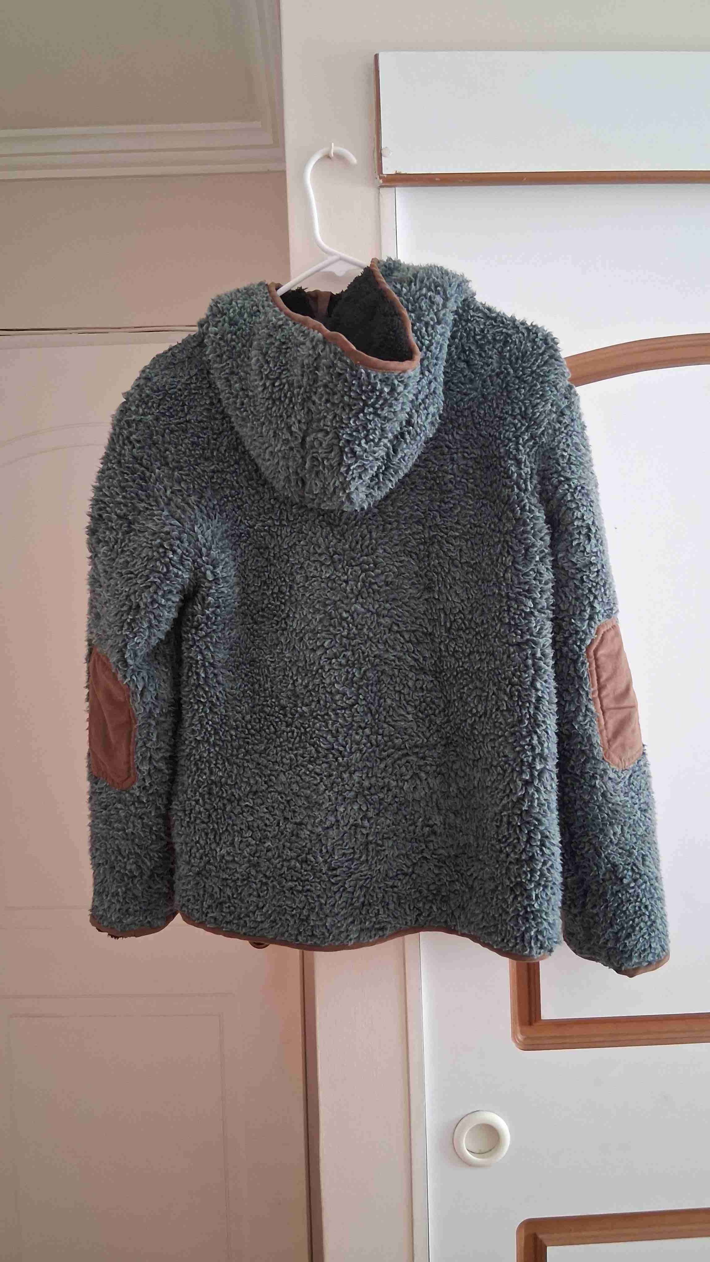 Chaqueta polar chiporro con gorro - miniatura 3