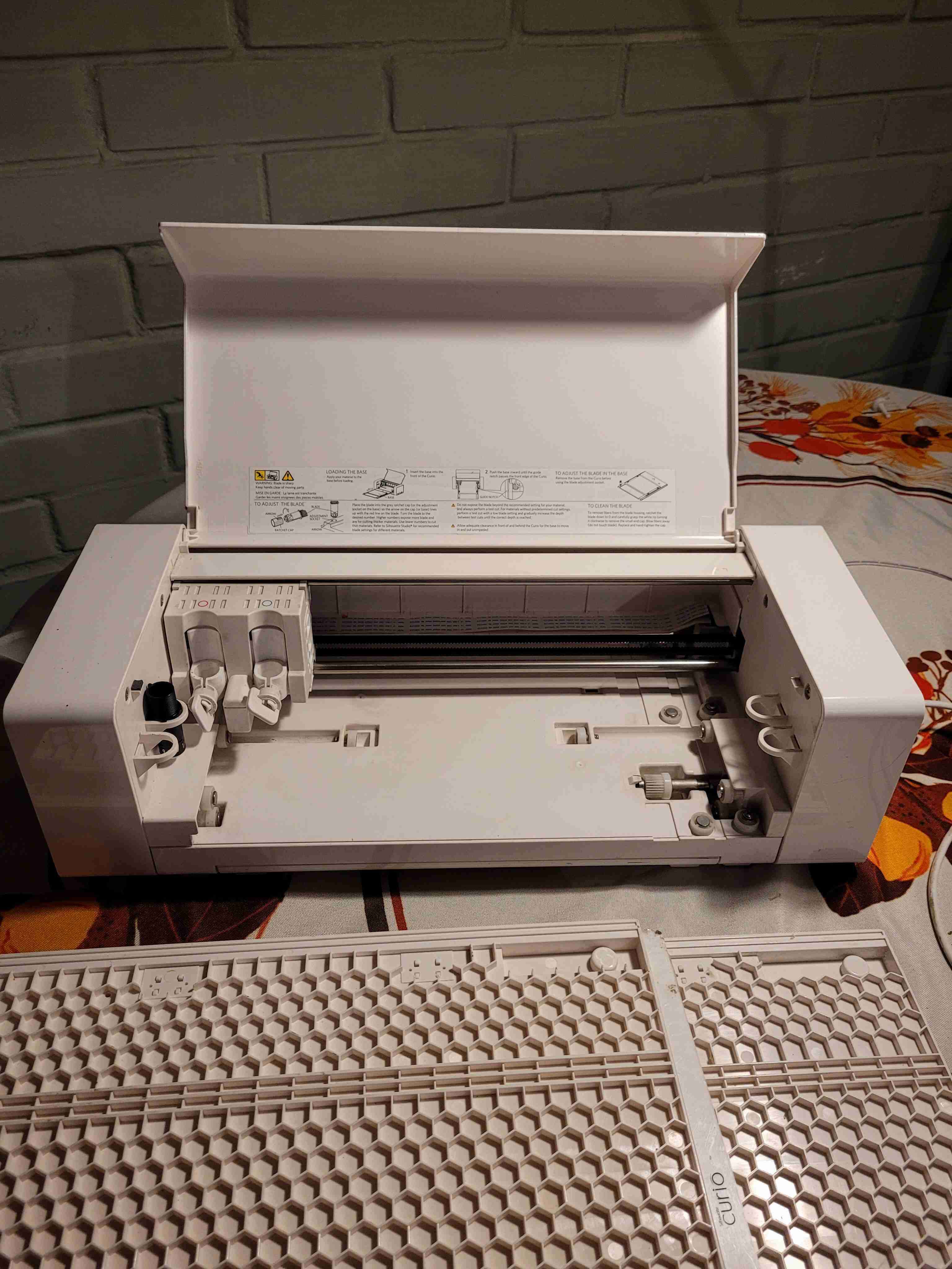 Maquina de corte y grabado - 1