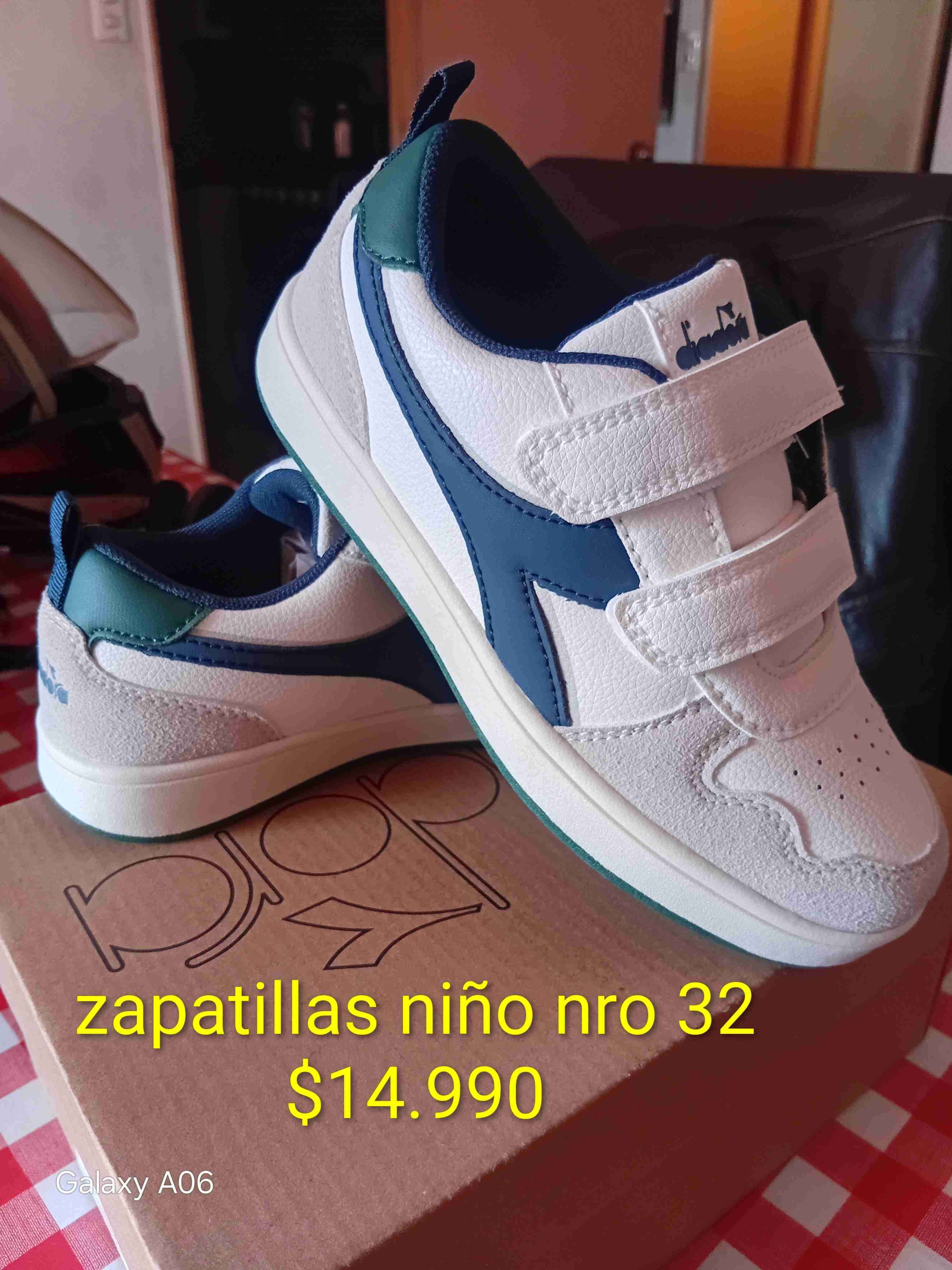 Zapatillas niño Fila negras - miniatura 6
