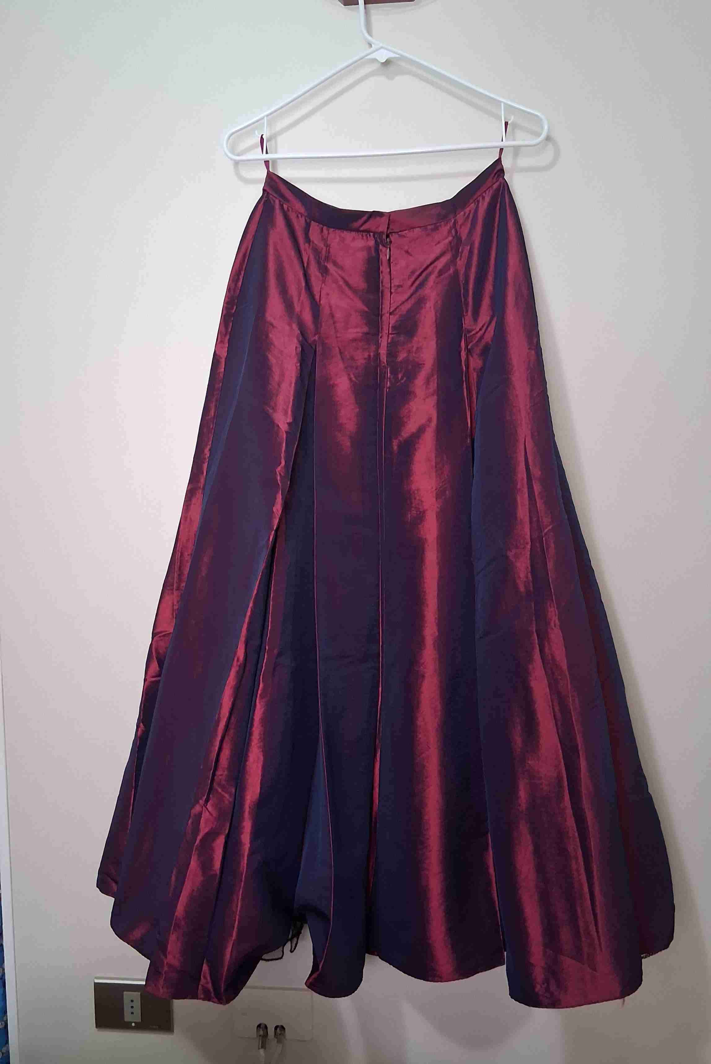 Vestido de Gala burdeo tornasol - 6