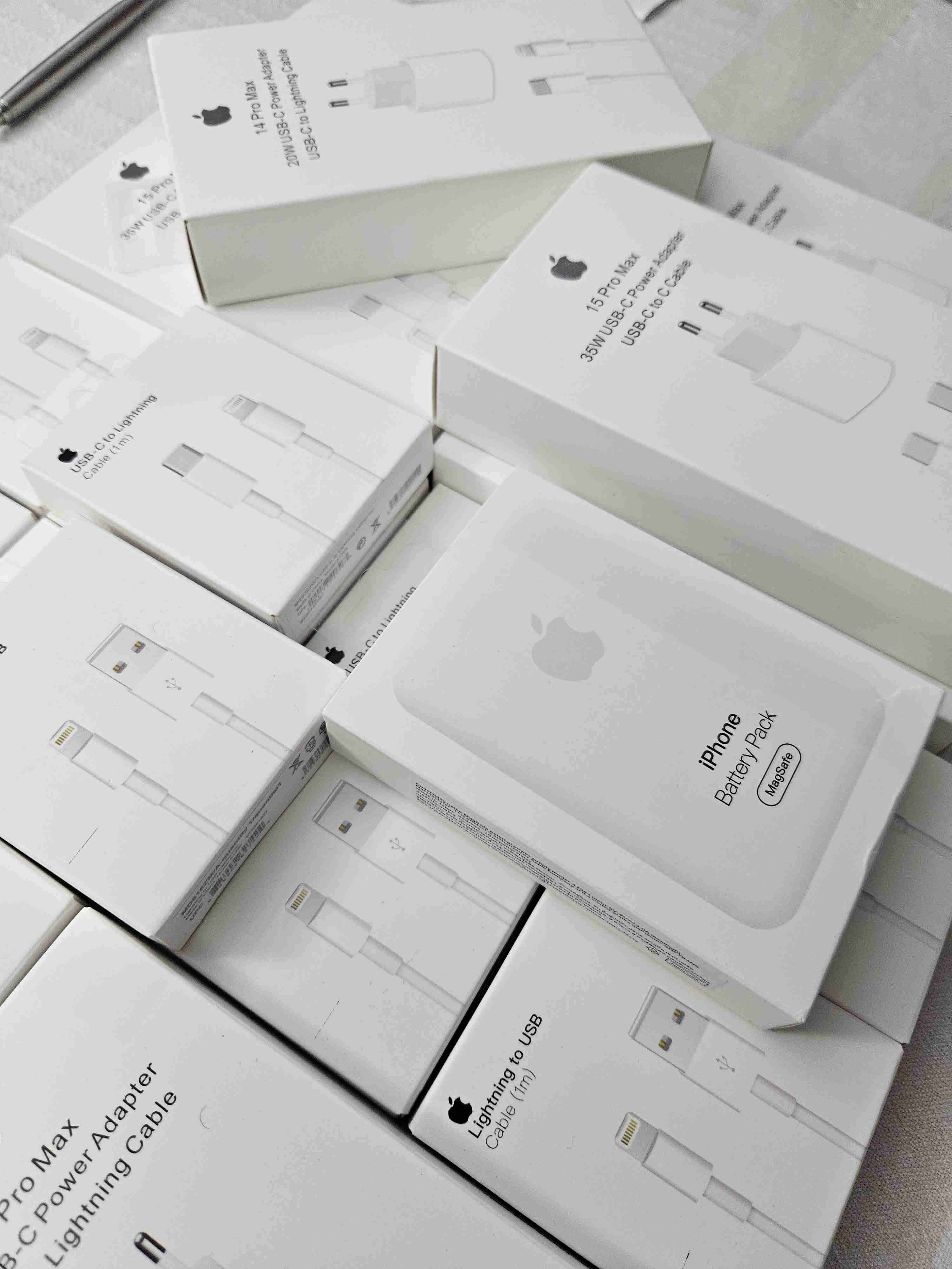 Cargador Samsung 45W y Cargador de Iphone original - miniatura 2