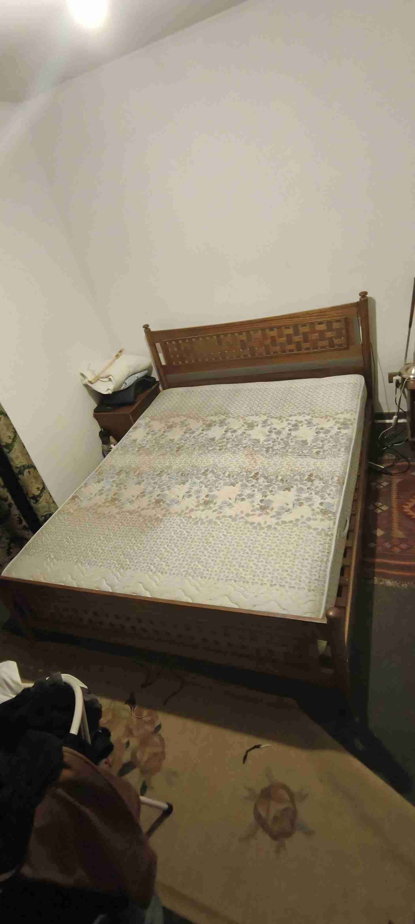 Cama matrimonial de madera - miniatura 4