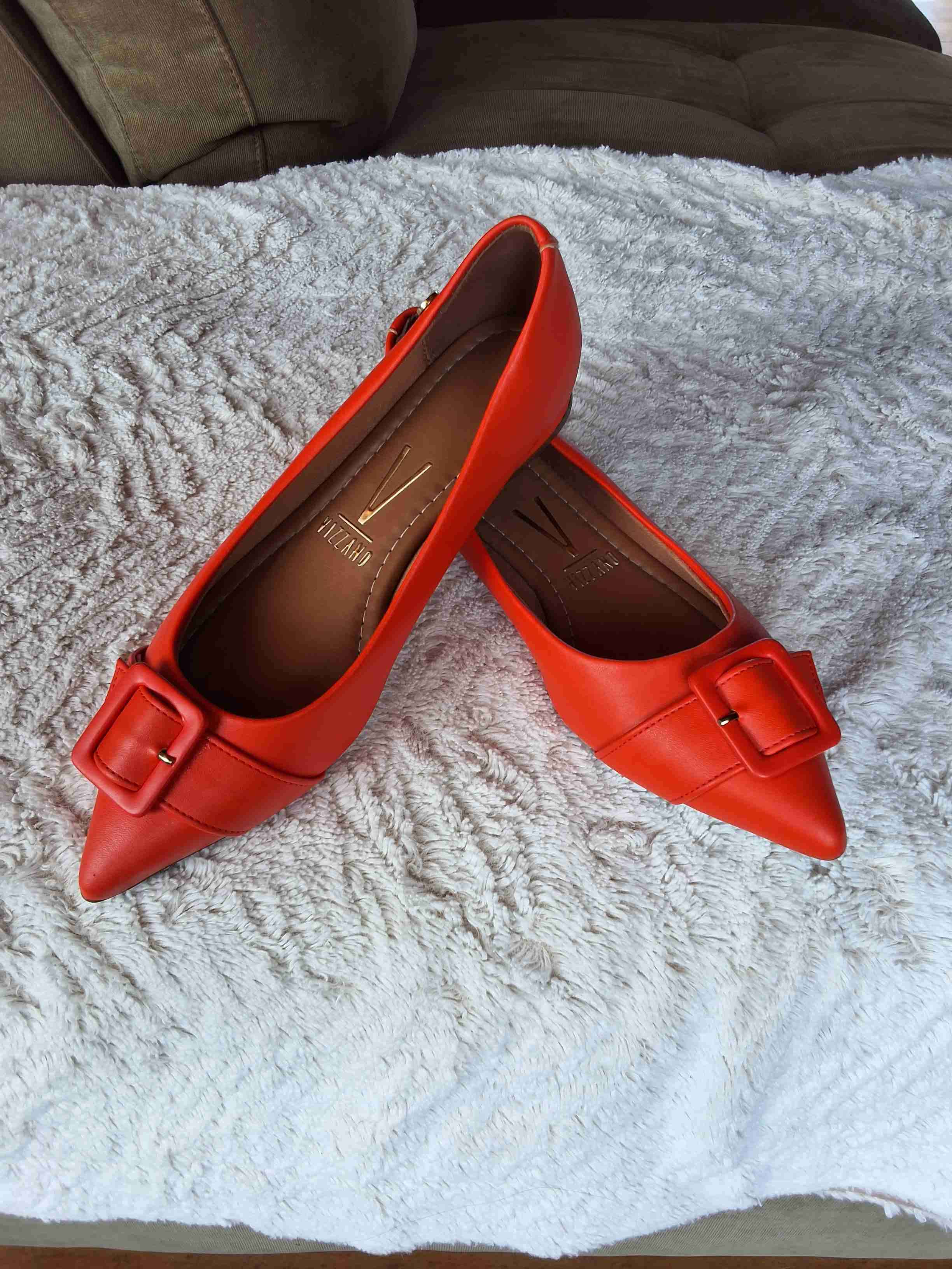 Zapatos planos naranjos con hebilla - miniatura 1