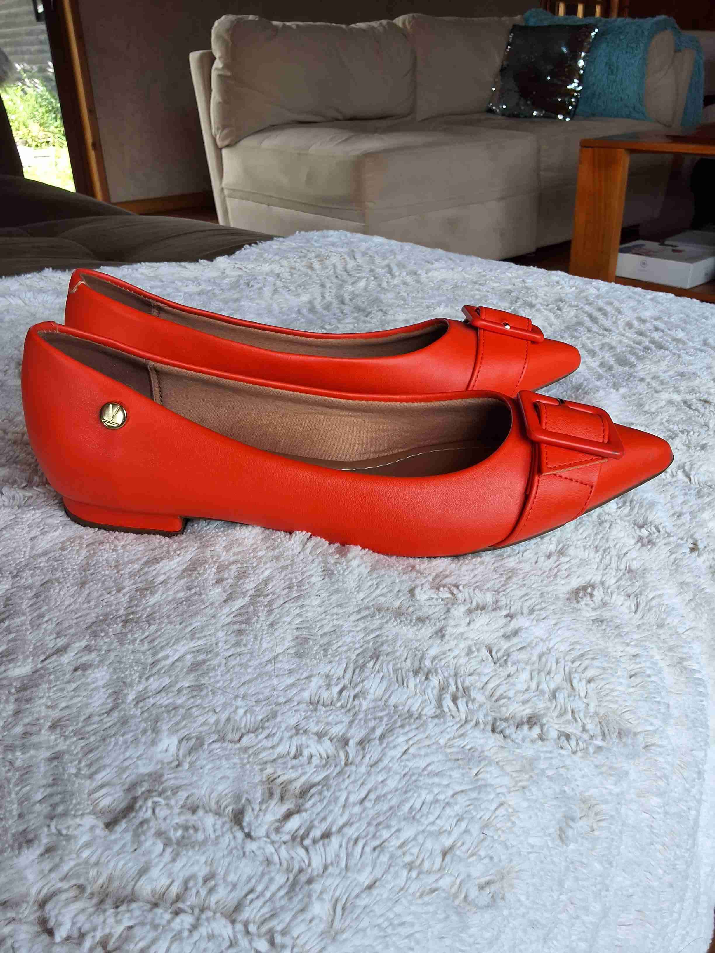 Zapatos planos naranjos con hebilla - miniatura 4