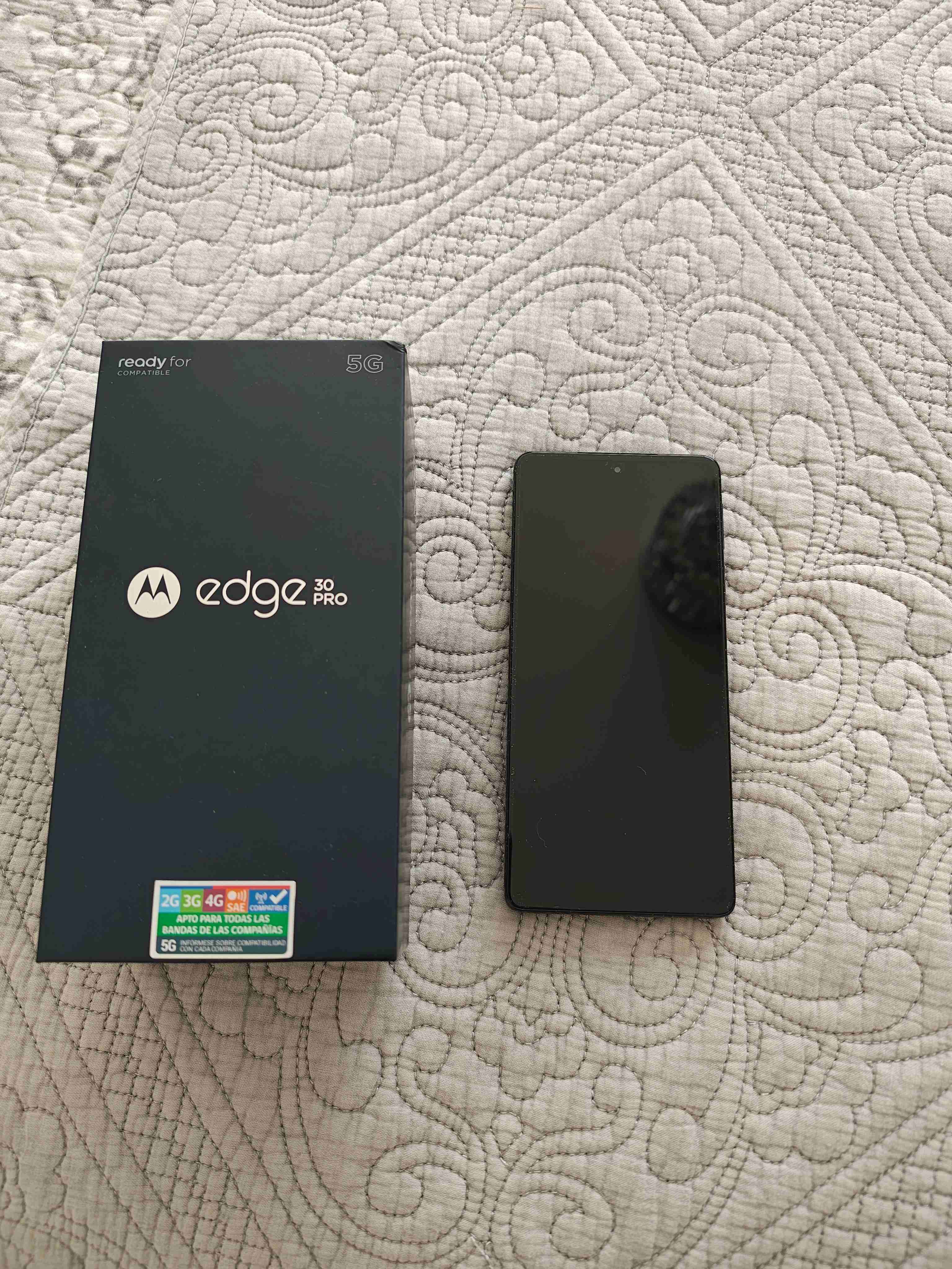 Smartphone Motorola Edge 30 Pro 5G - miniatura 3