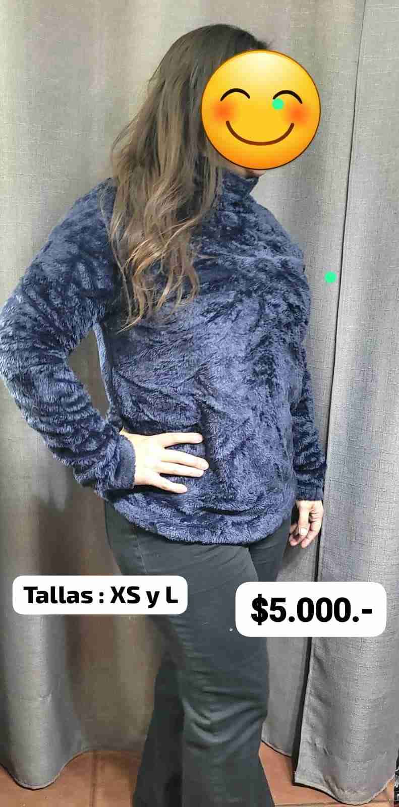 Polerón peludo azul