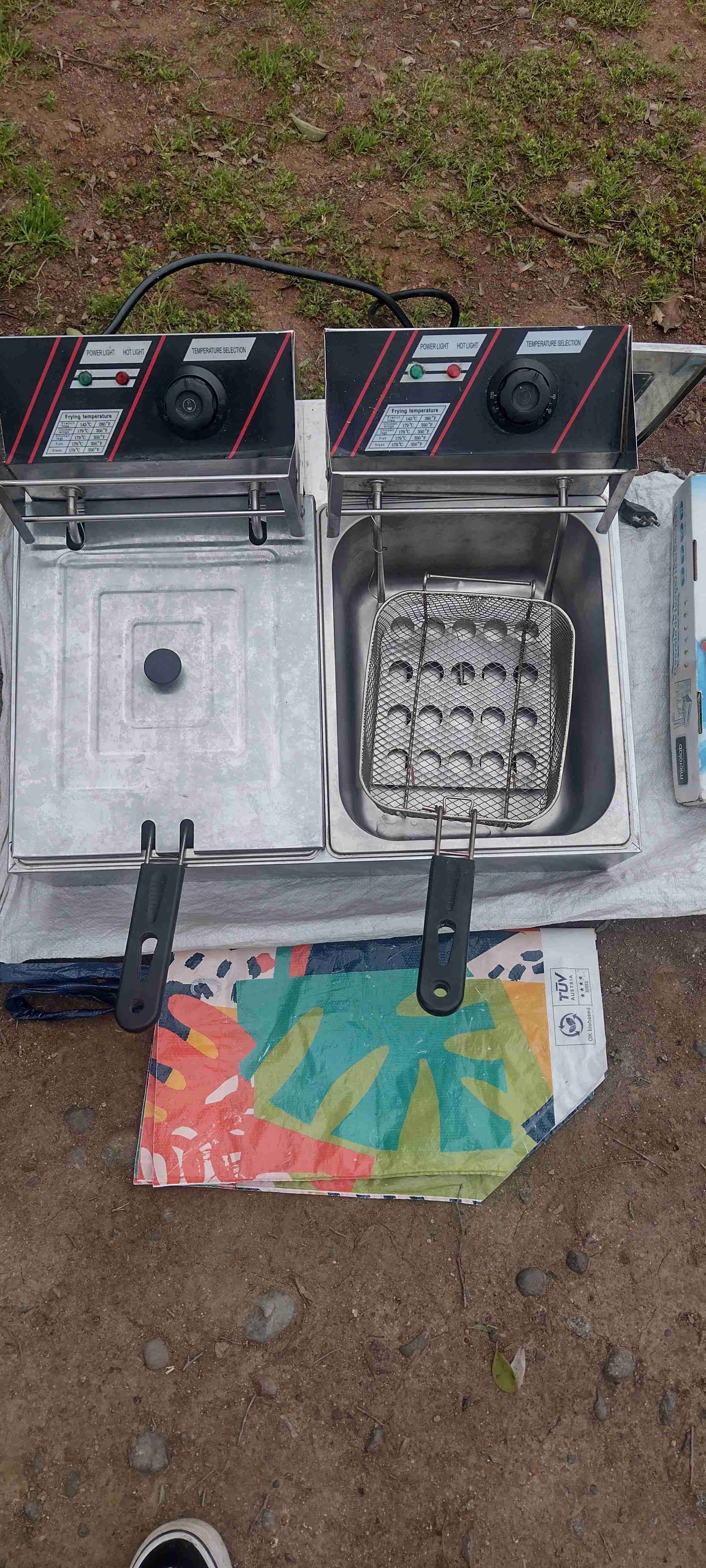 Freidora doble eléctrica en acero - miniatura 2