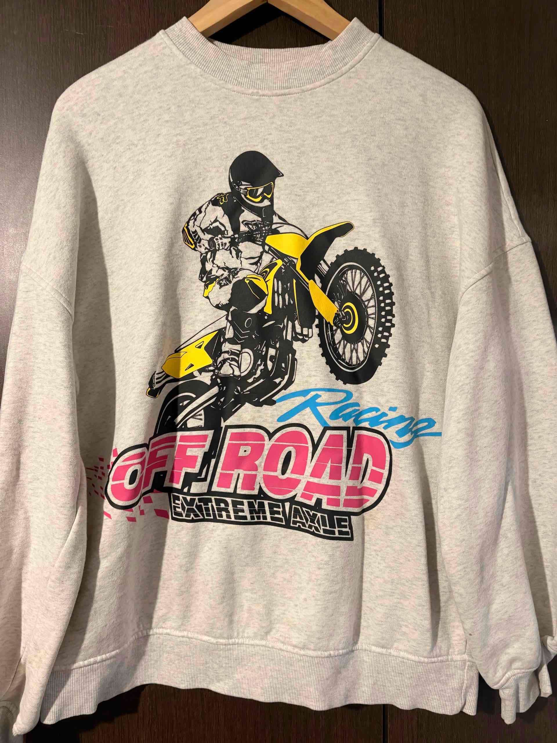 Polerón oversize con diseño motocross talla S-M - miniatura 1