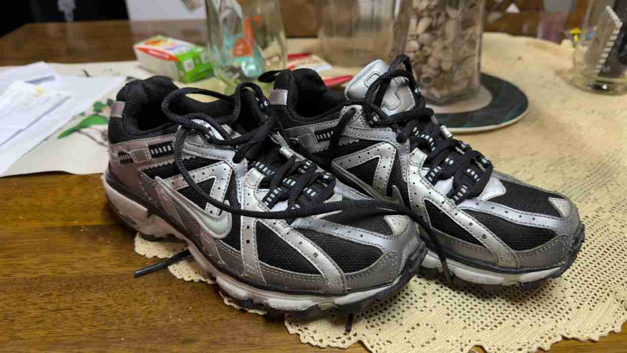 Zapatillas deportivas rosas Asics - 6