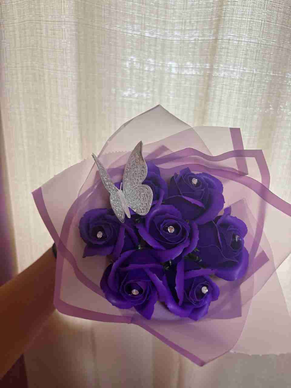 Ramo de rosas petalos de jabón - miniatura 2