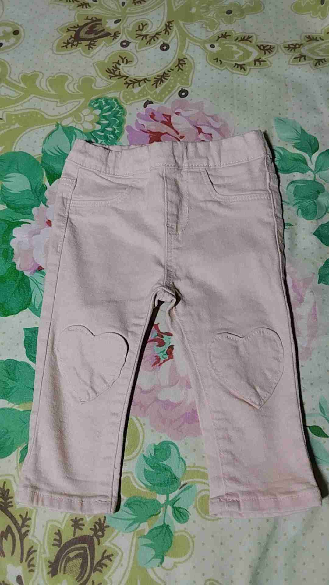 Jeans infantiles con bordado floral - 2