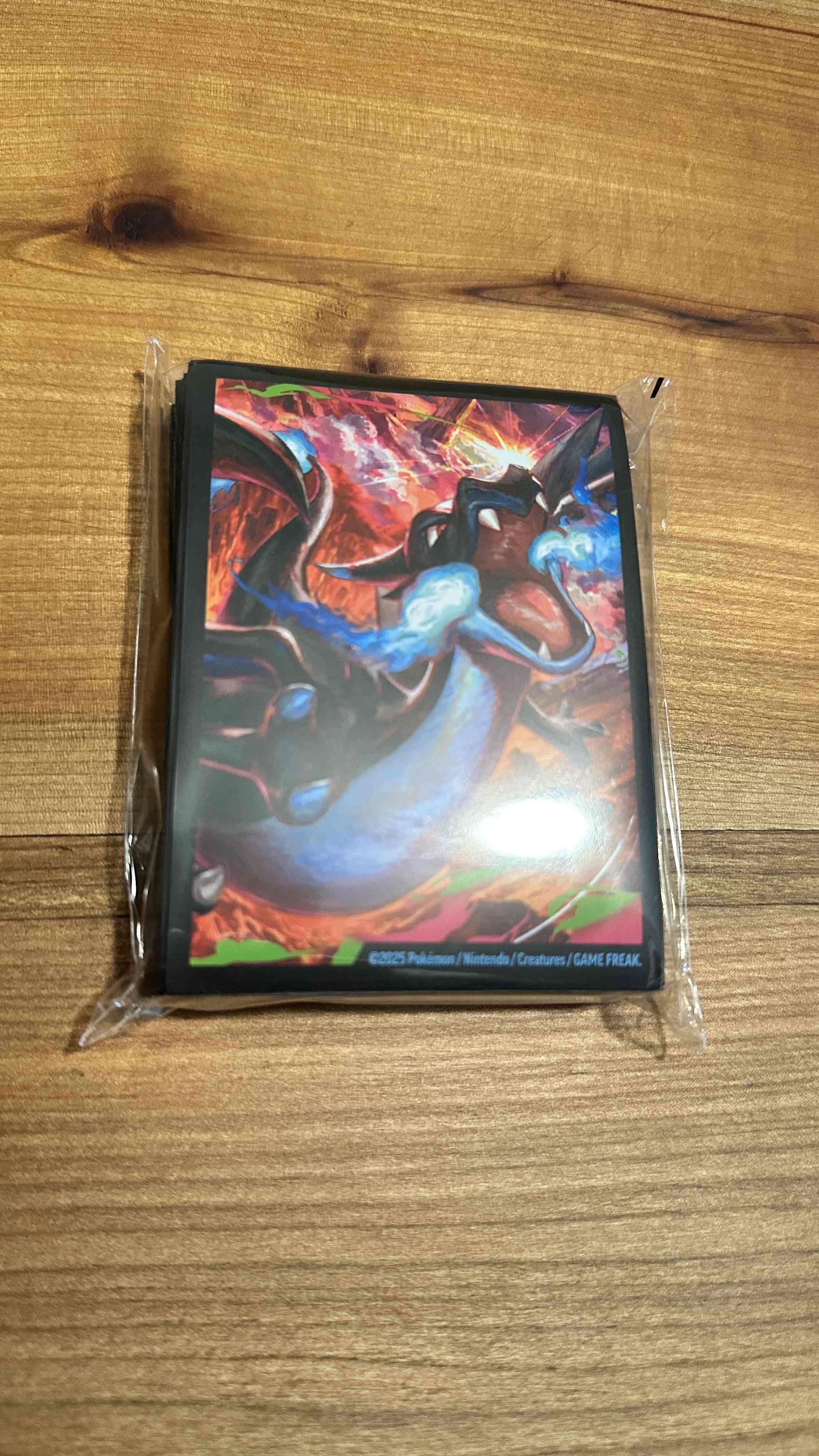 Fundas de cartas Pokémon Mega Charizard X - miniatura 1