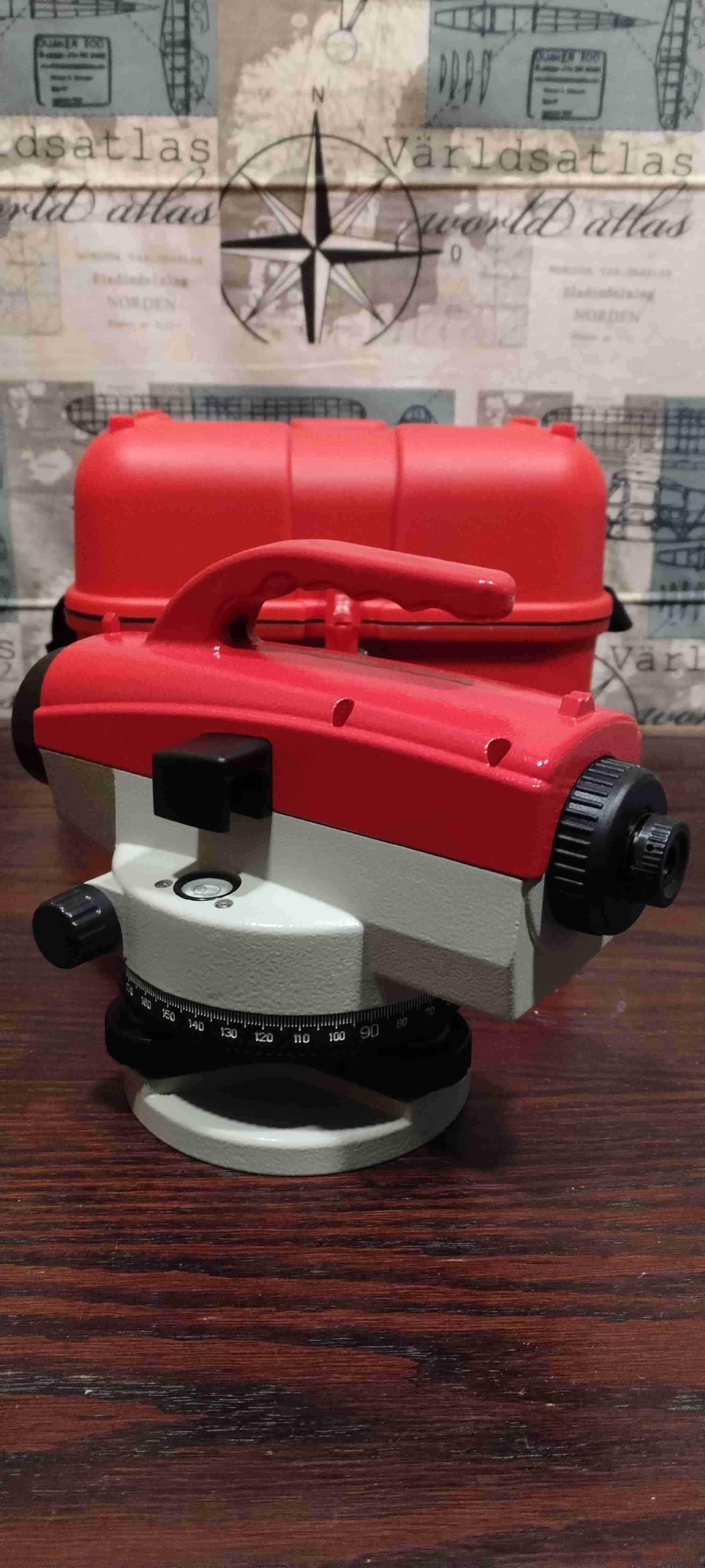 Nivel óptico profesional rojo