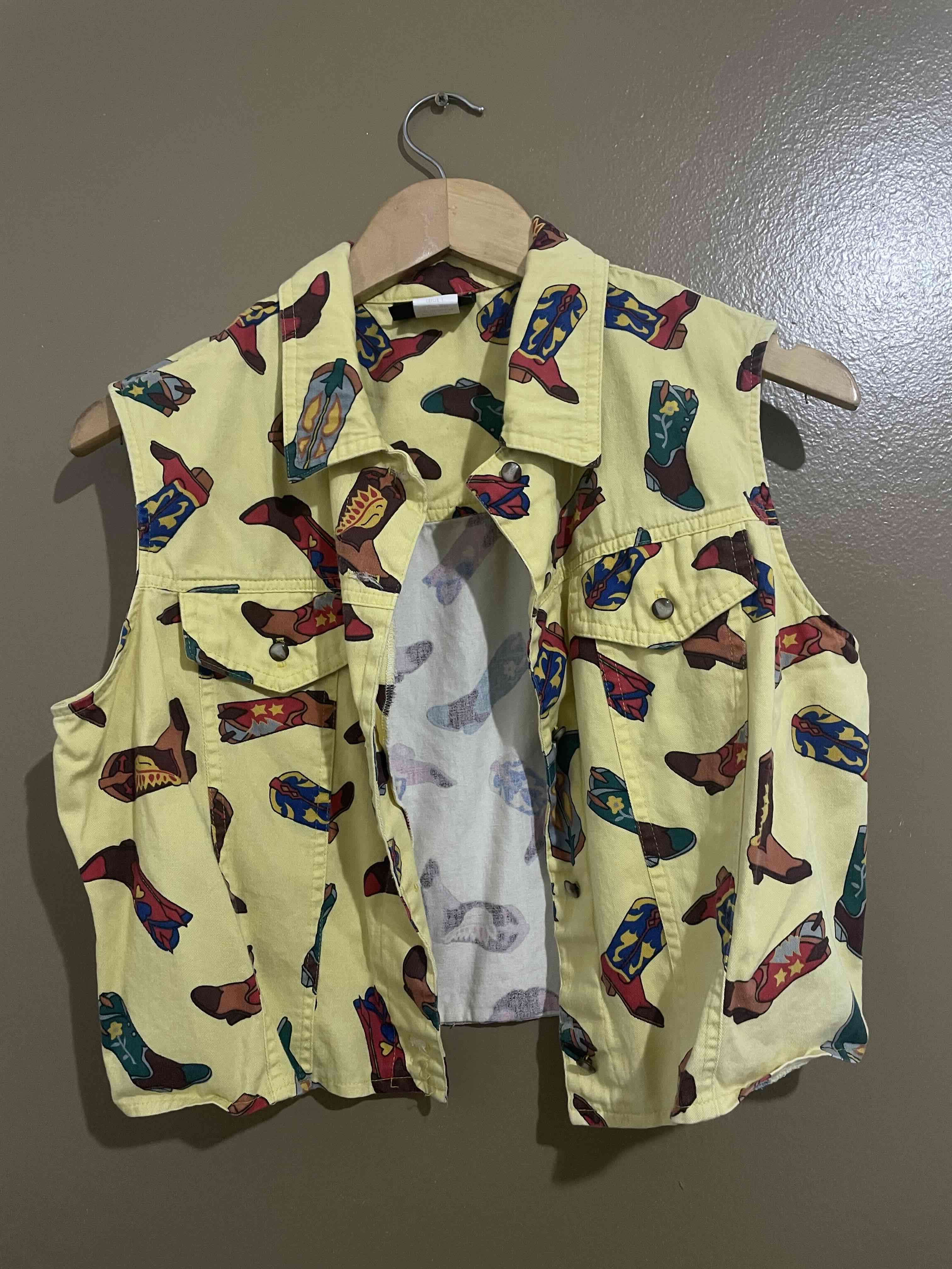 Camisa estampada amarilla - miniatura 2